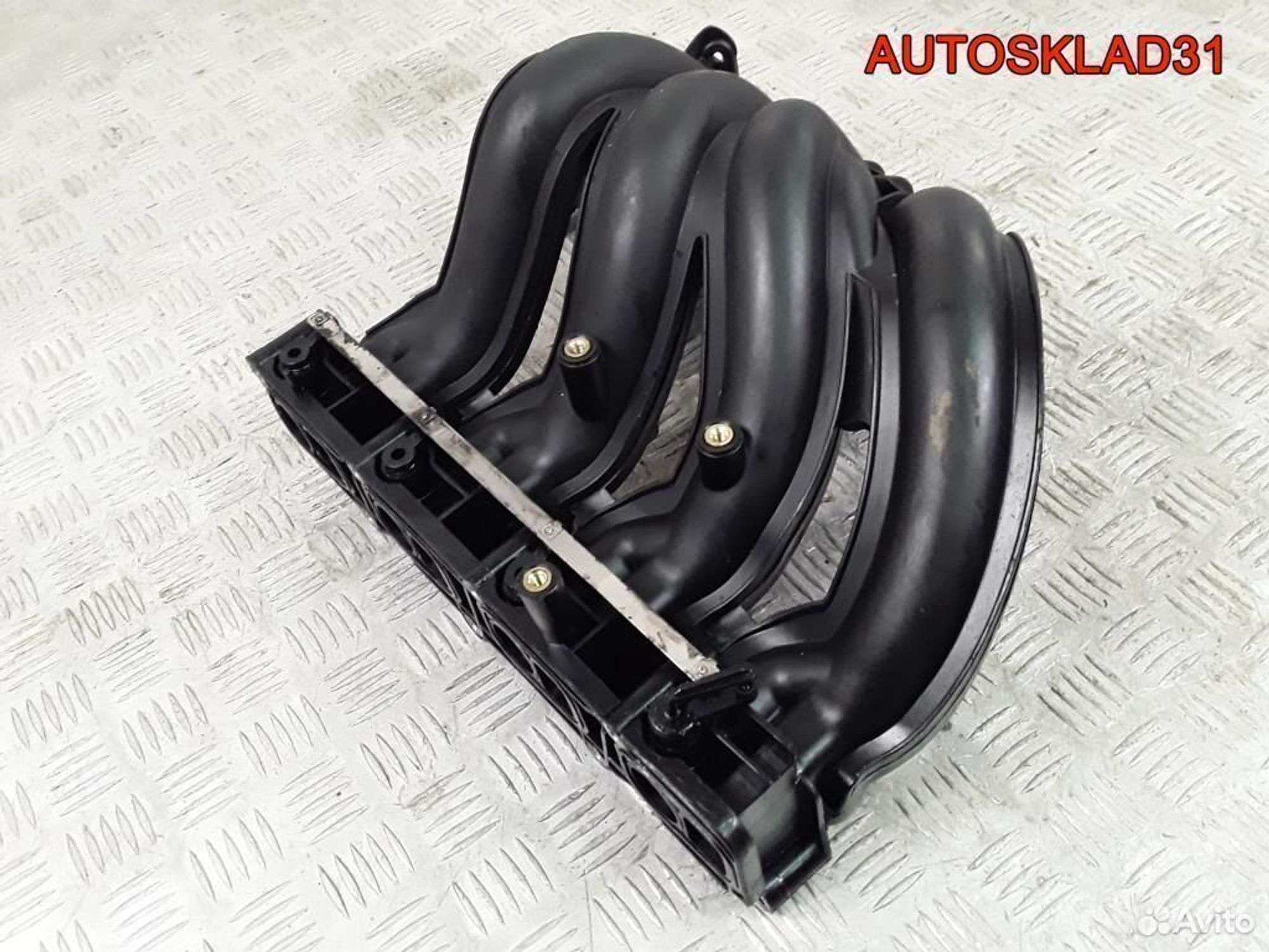 Коллектор впускной Mercedes Benz W203 2.2 646 CDI, 1300 рублей, Дубовое