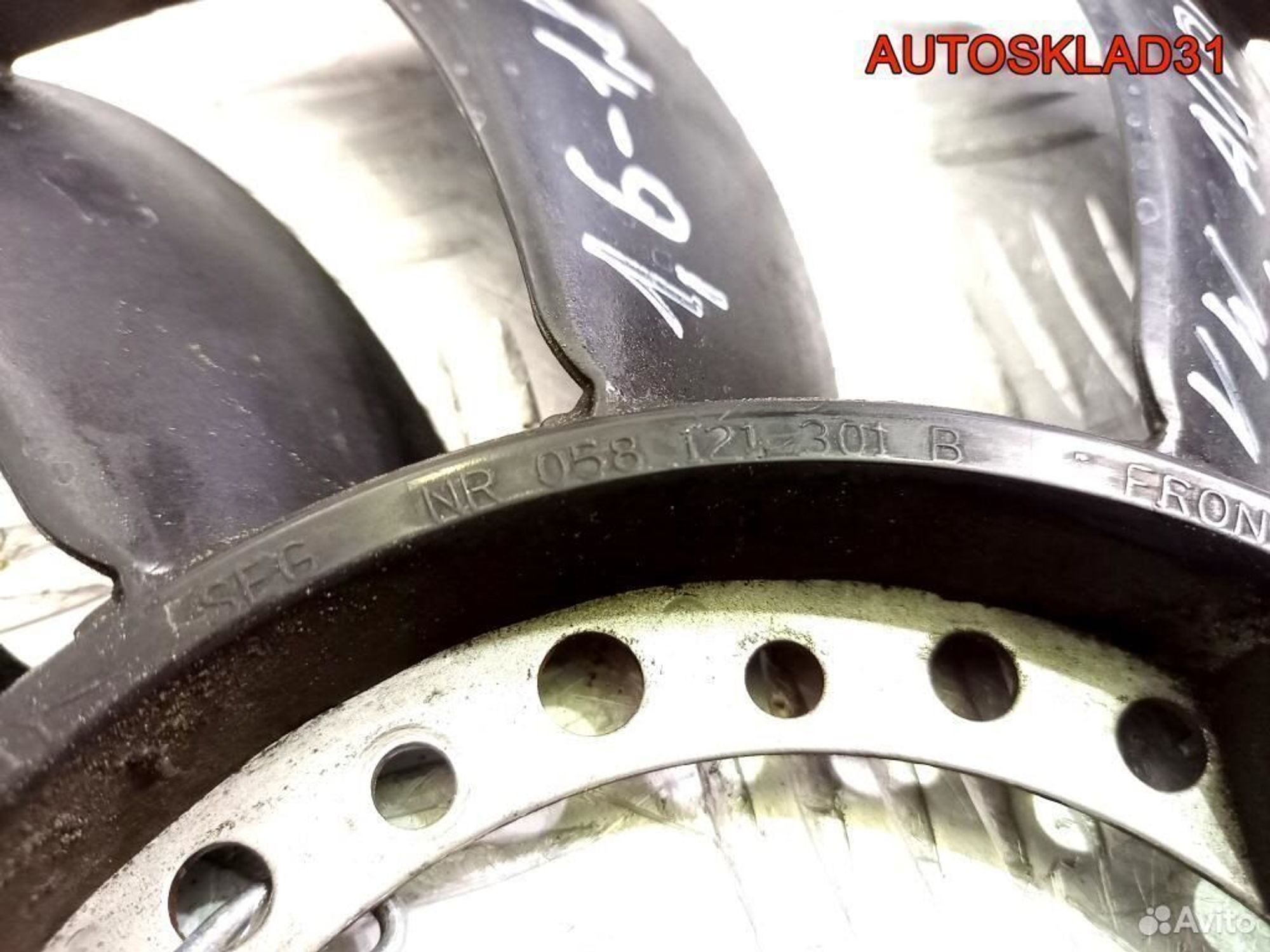 Крыльчатка Фольксваген Пассат Б5+ 058121301B, 1700 рублей, Дубовое