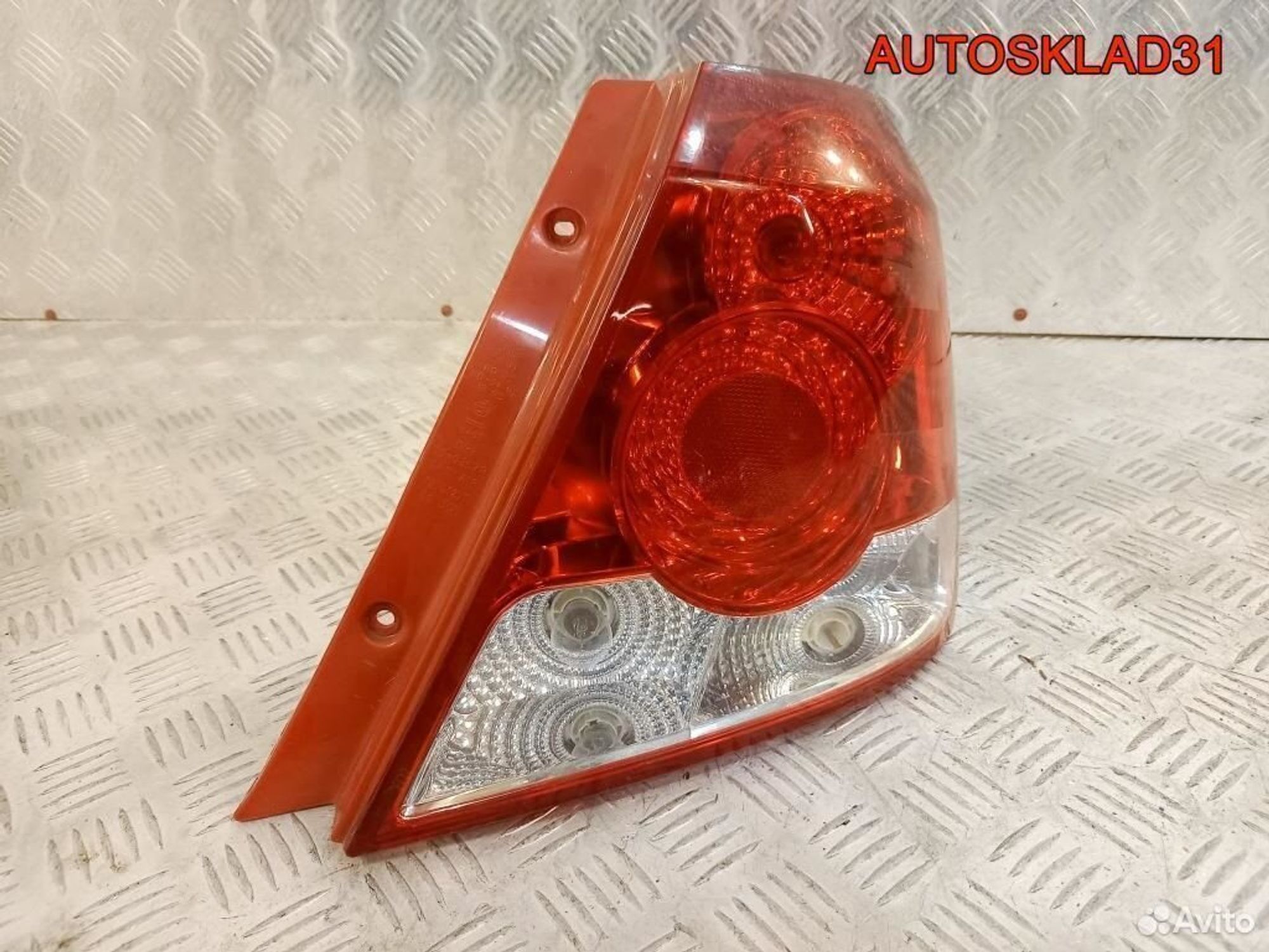 Фонарь задний правый Daewoo Kalos 50174509, 2900 рублей, Дубовое