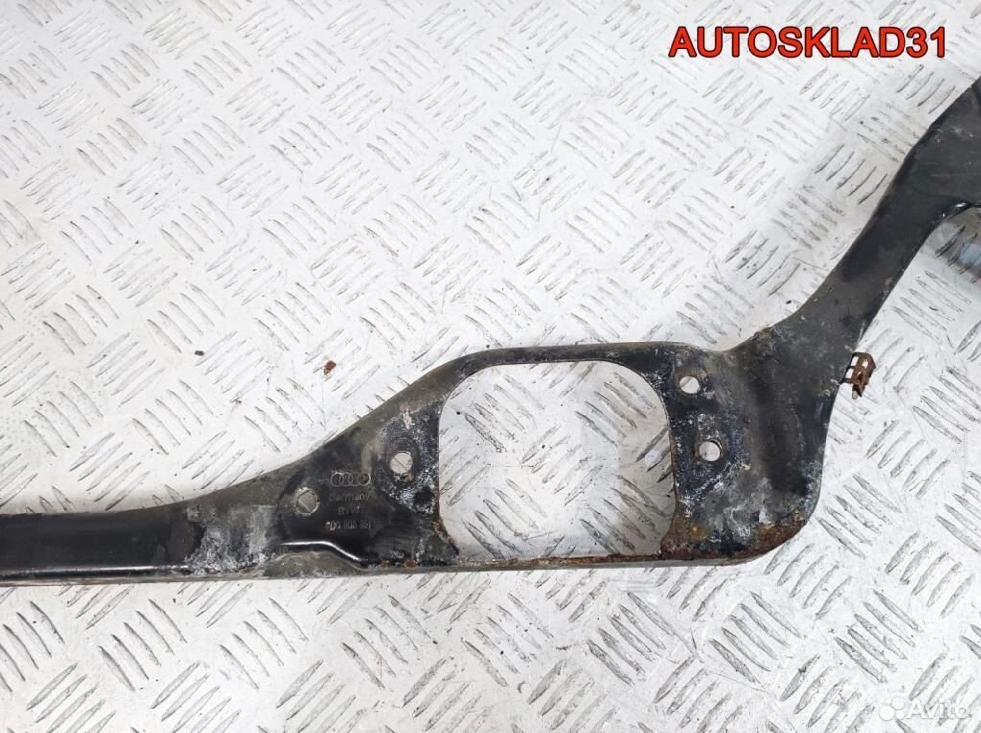 Балка передняя поперечная Audi A4 B5 8D0805851, 1700 рублей, Дубовое