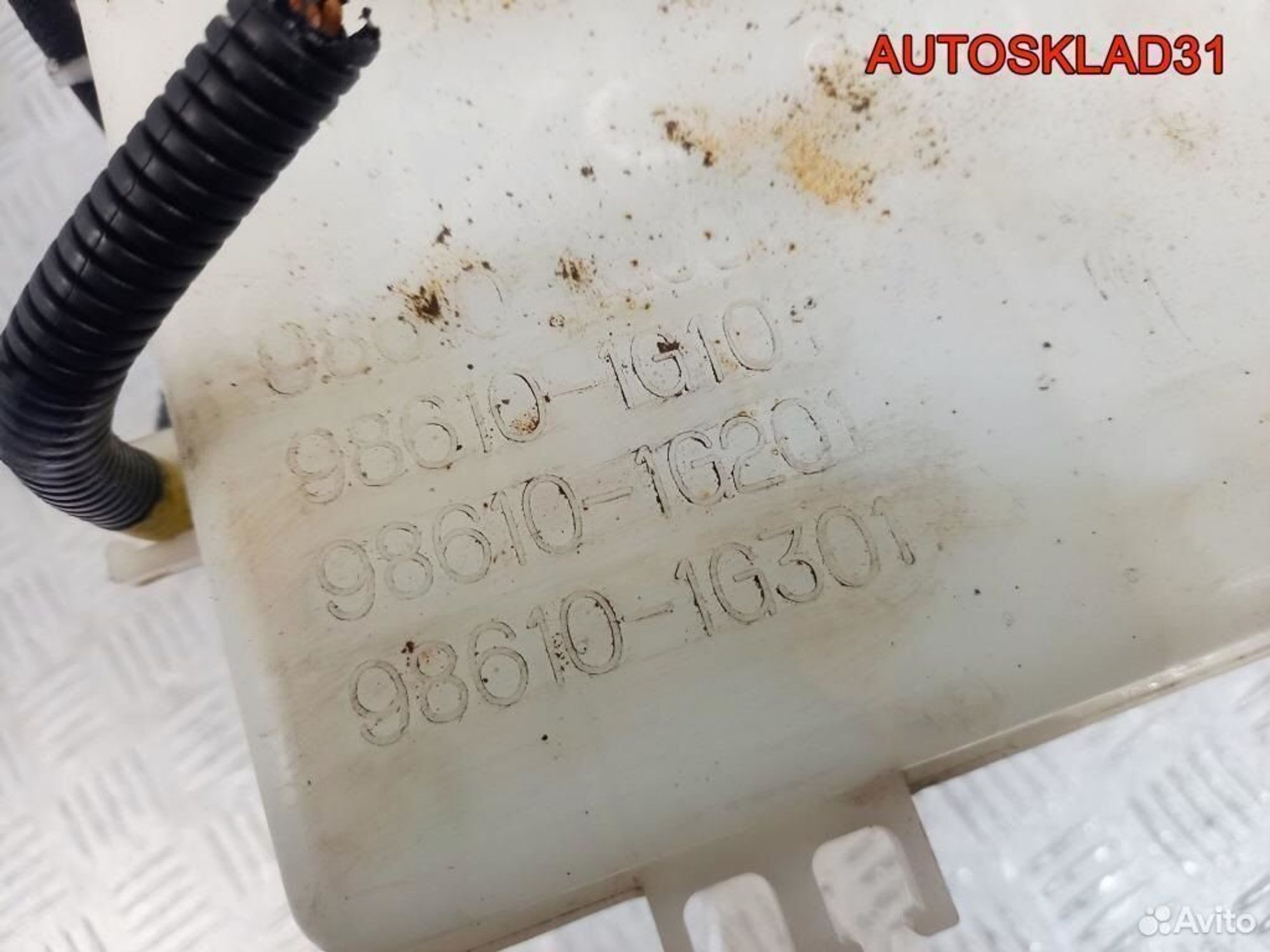 Бачок омывателя лобового стекла Kia RIO 986101G201, 3600 рублей, Дубовое