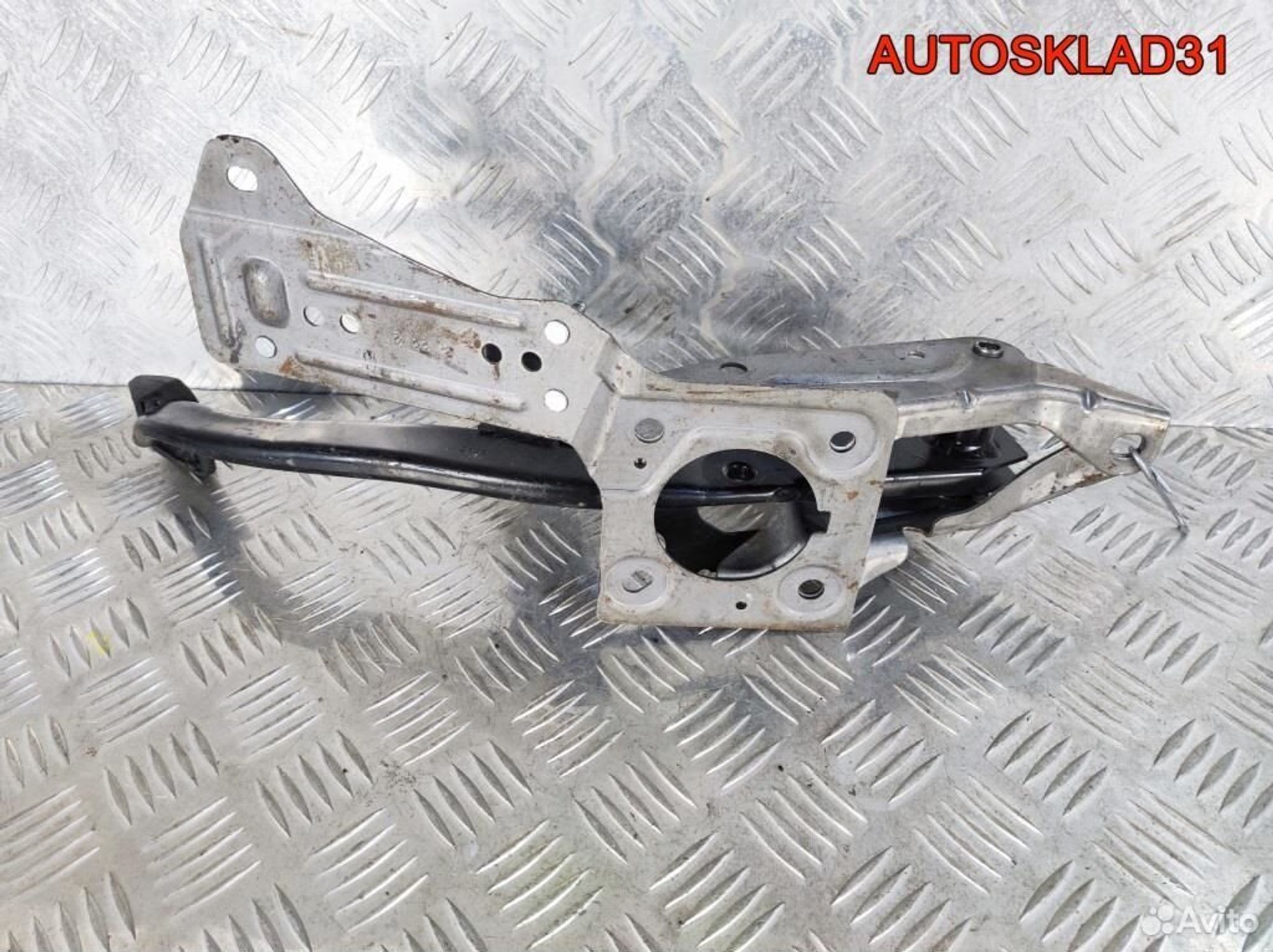 Педаль тормоза МКПП Ford Focus 2 4M512467AR, 1100 рублей, Дубовое