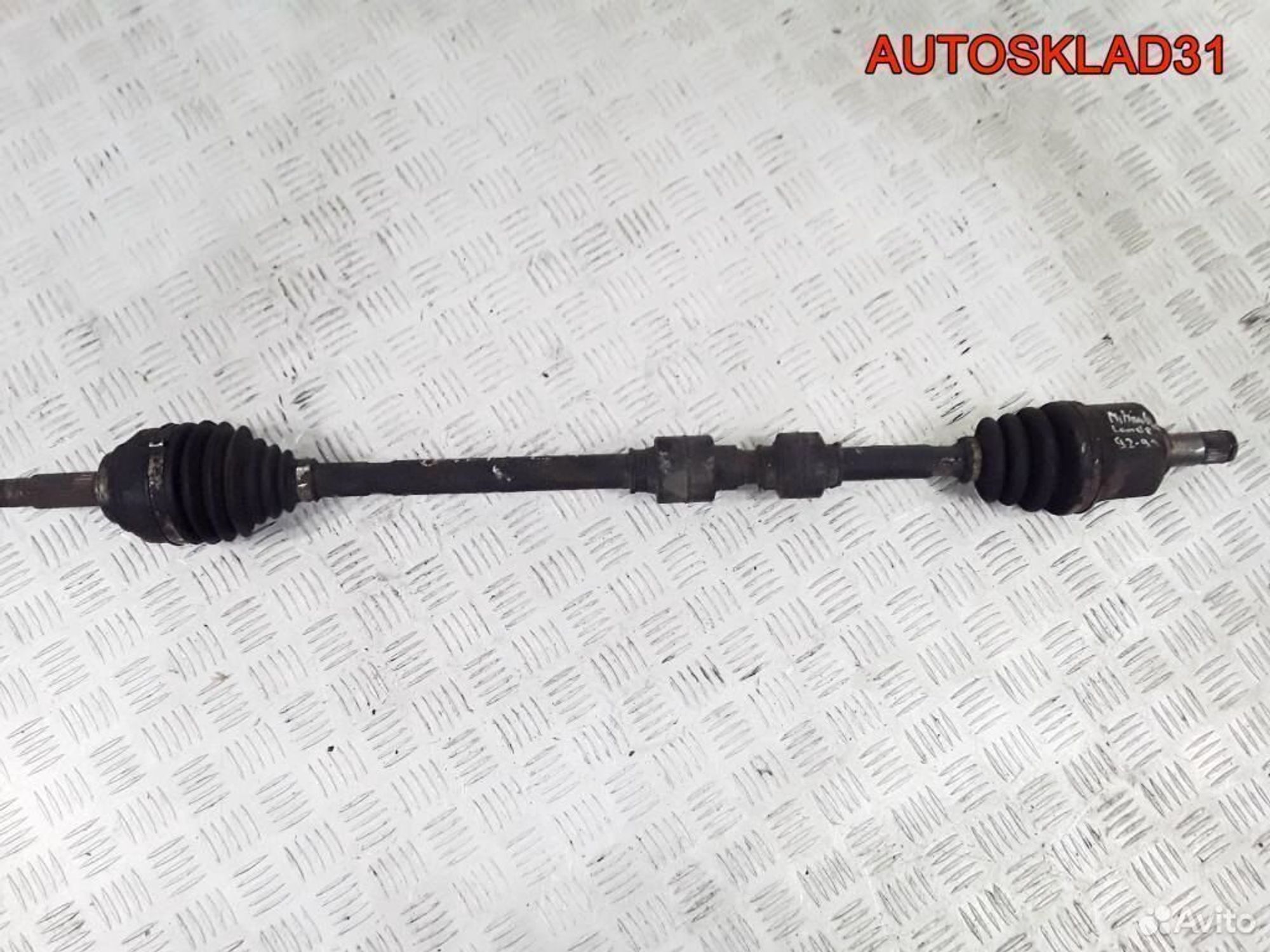 Полуось передняя правая Mitsubishi Lancer CB МКПП, 1800 рублей, Дубовое