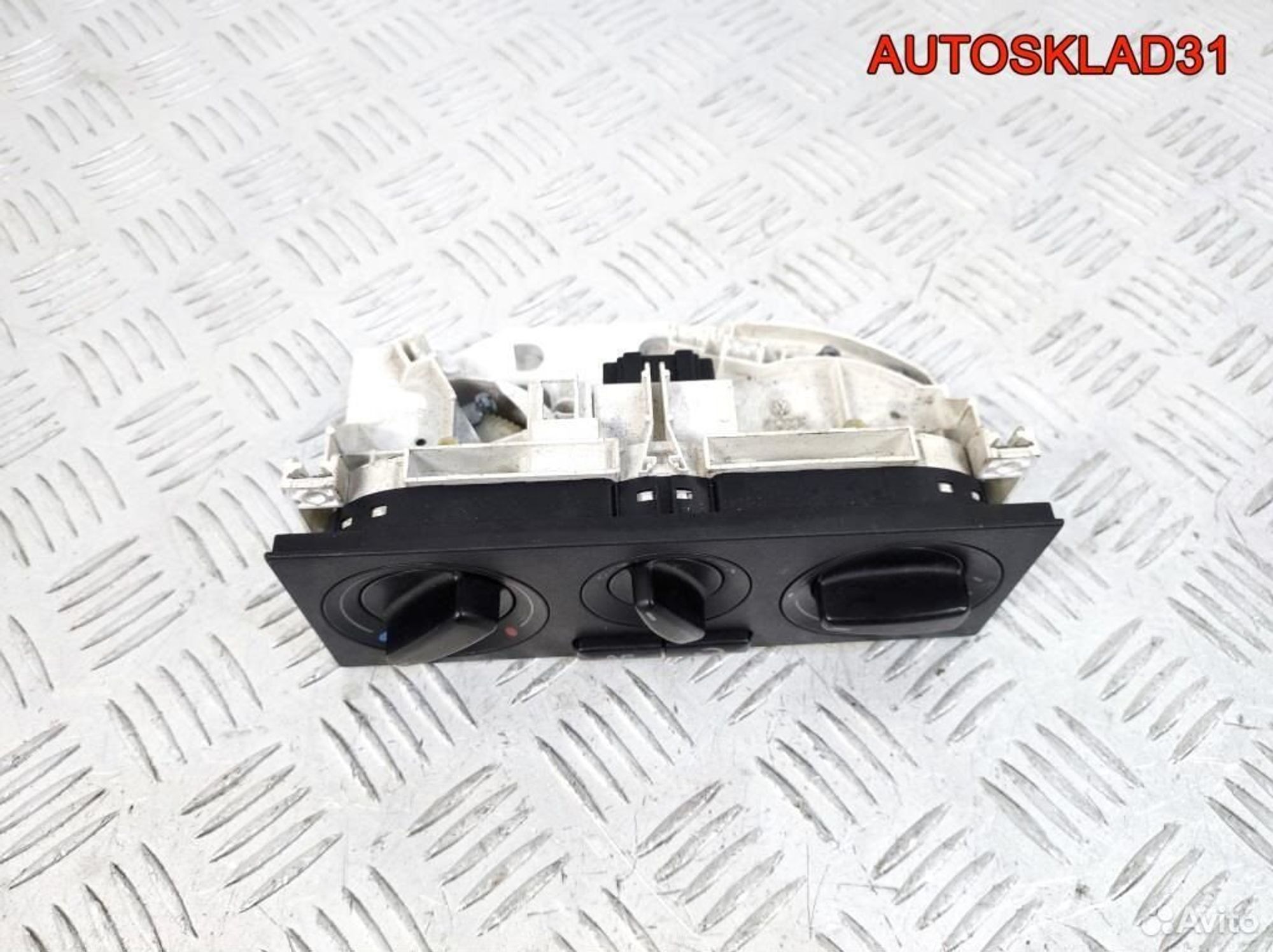 Блок управления отопителем VW Passat B5 1J0820045G, 2100 рублей, Дубовое