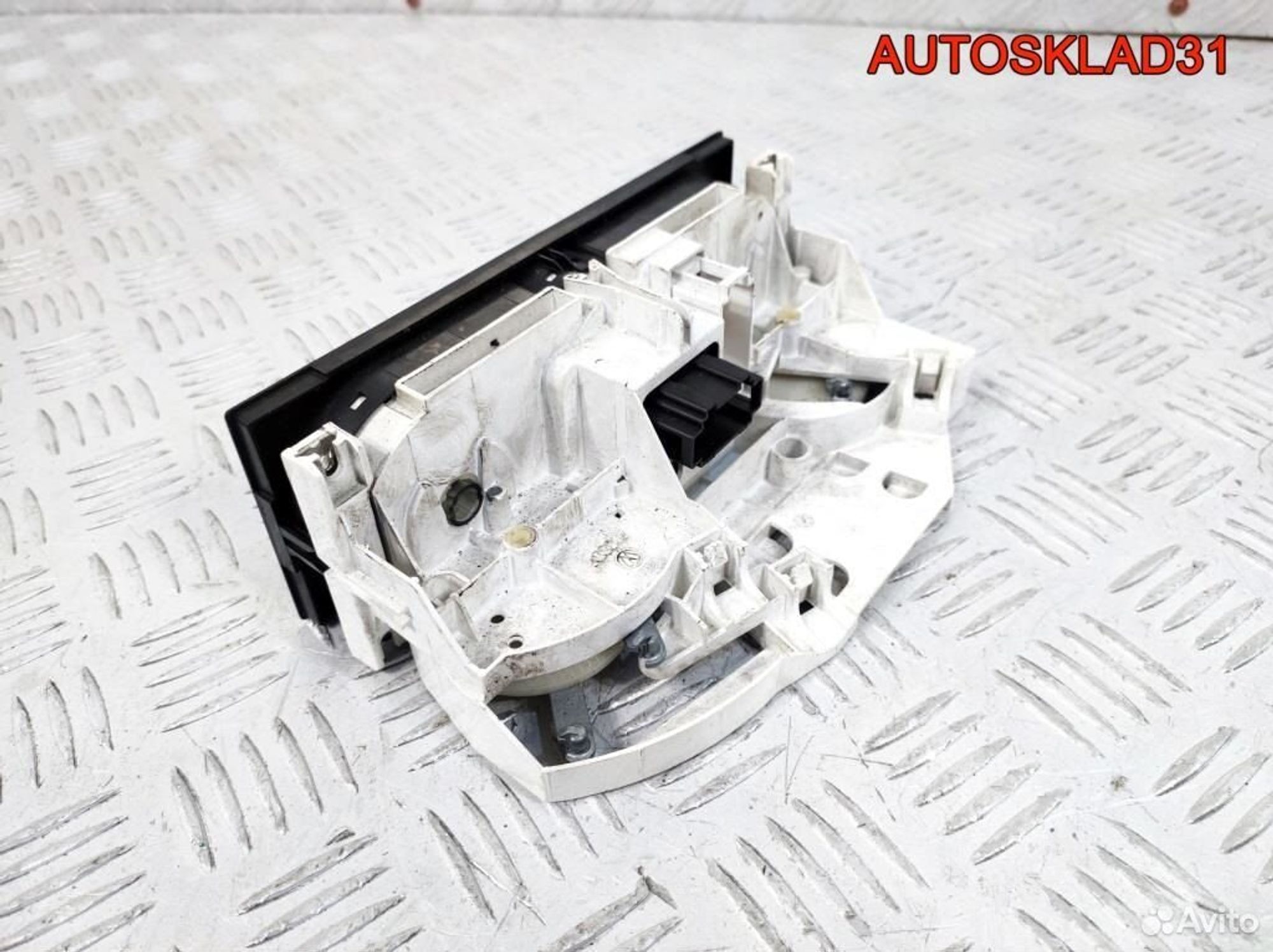 Блок управления отопителем VW Passat B5 1J0820045G, 2100 рублей, Дубовое