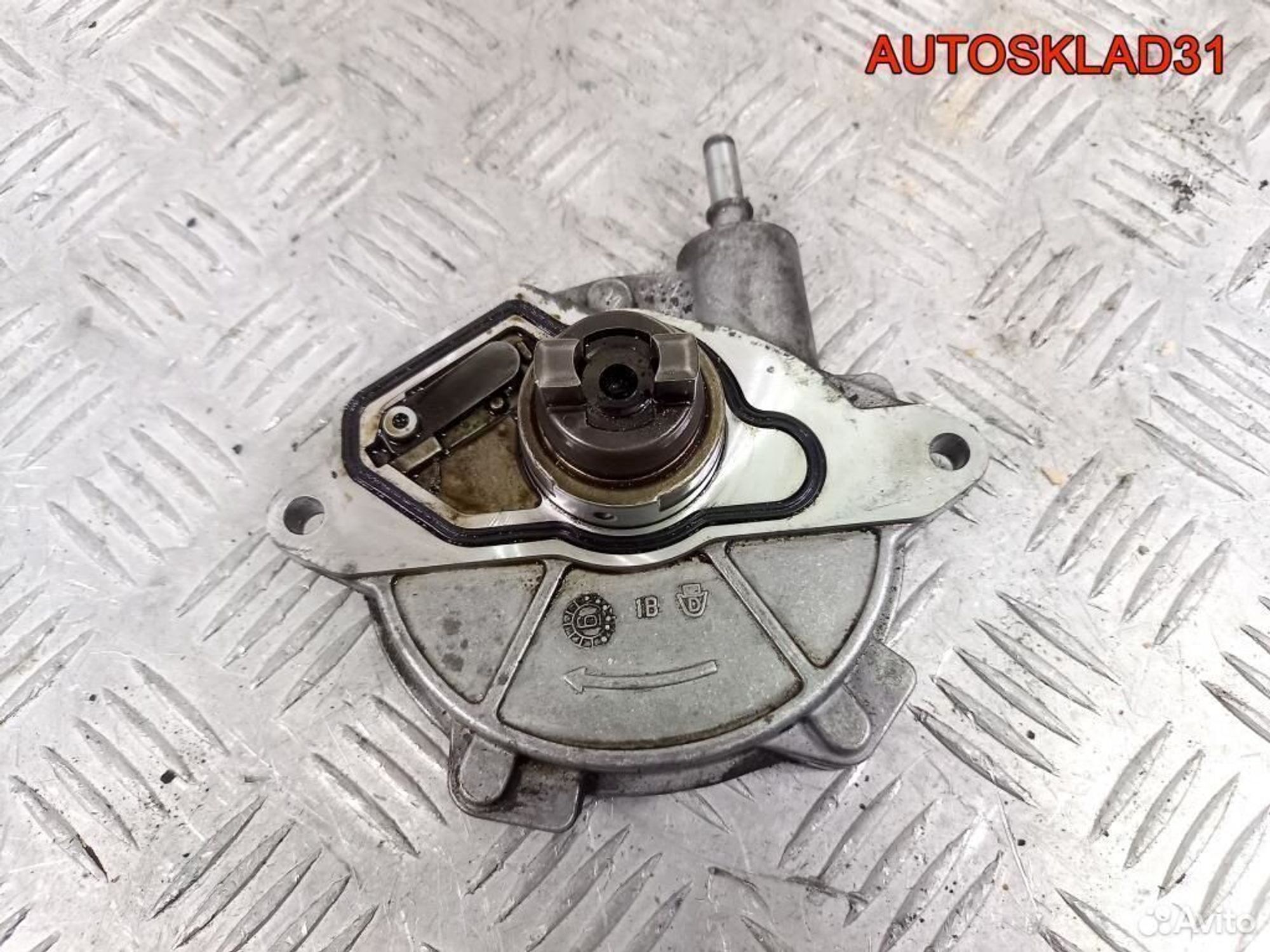 Насос вакуумный Mercedes W169 2,0 цди A6402300365, 1800 рублей, Дубовое