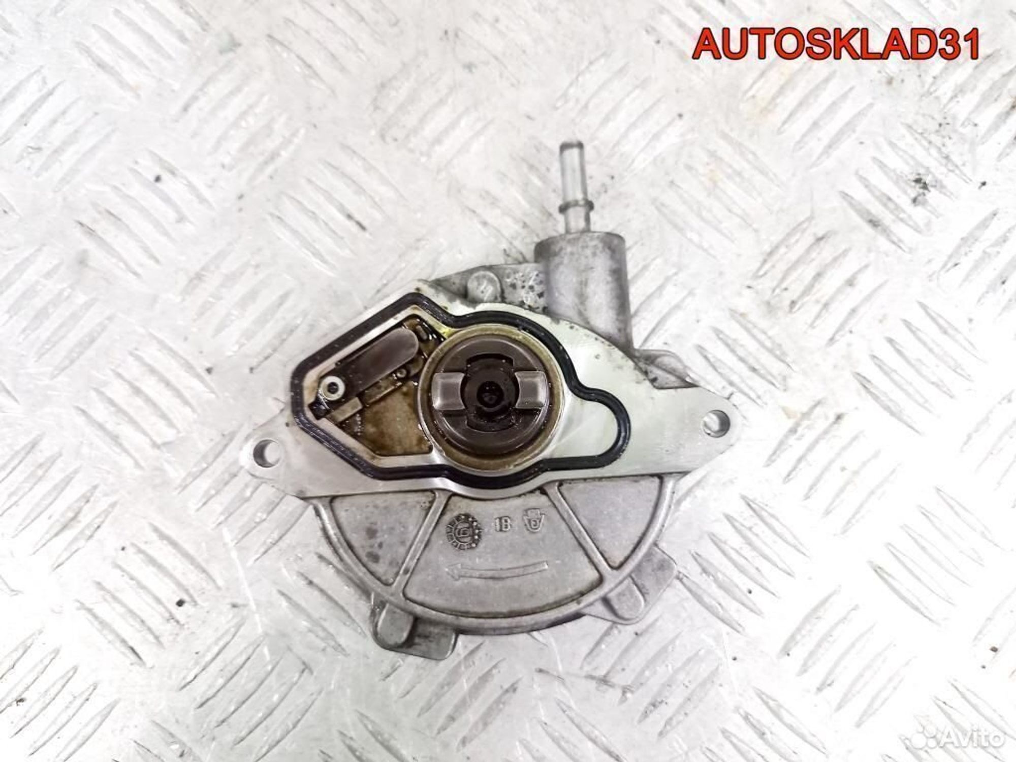 Насос вакуумный Mercedes W169 2,0 цди A6402300365, 1800 рублей, Дубовое