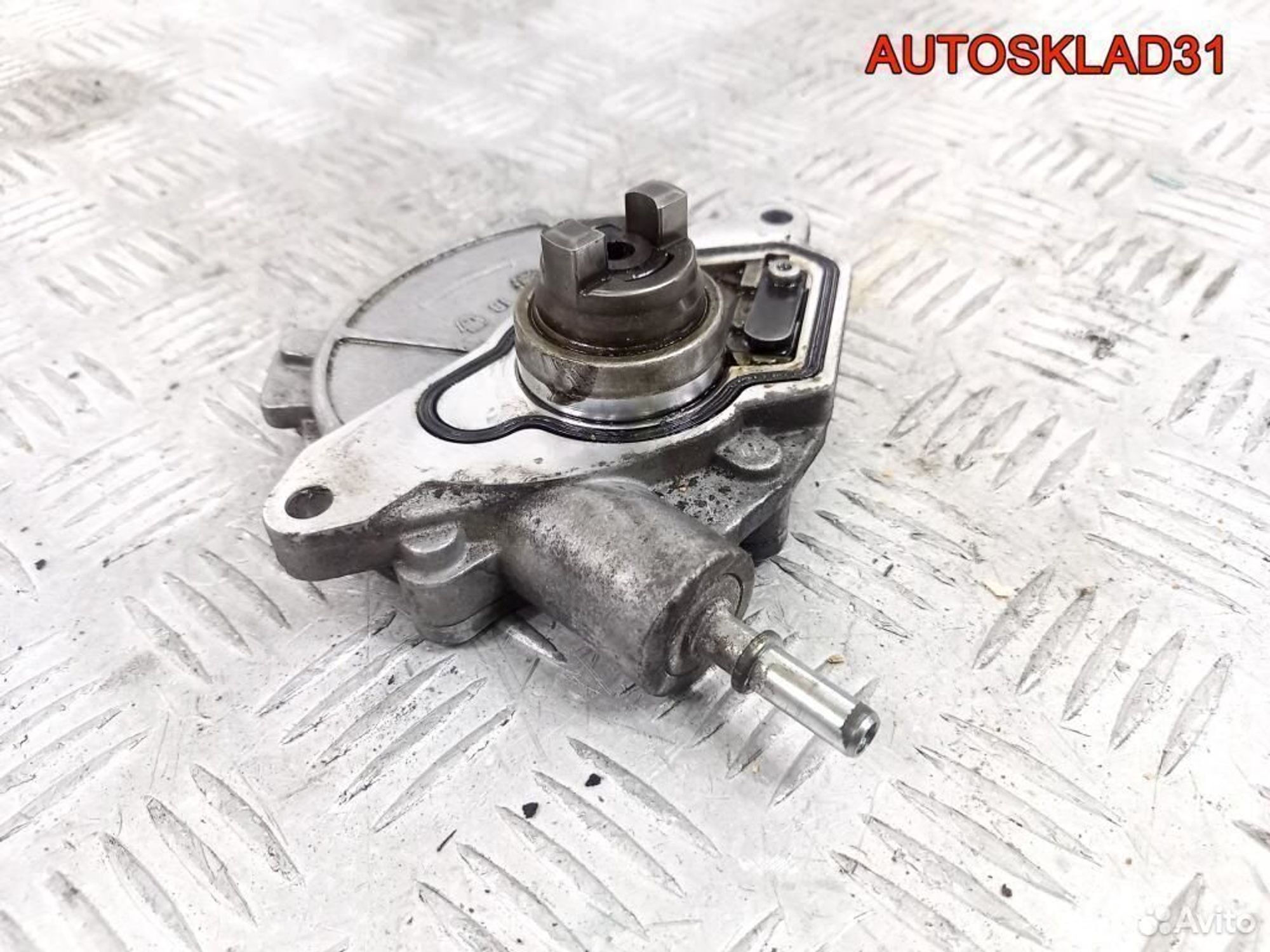 Насос вакуумный Mercedes W169 2,0 цди A6402300365, 1800 рублей, Дубовое