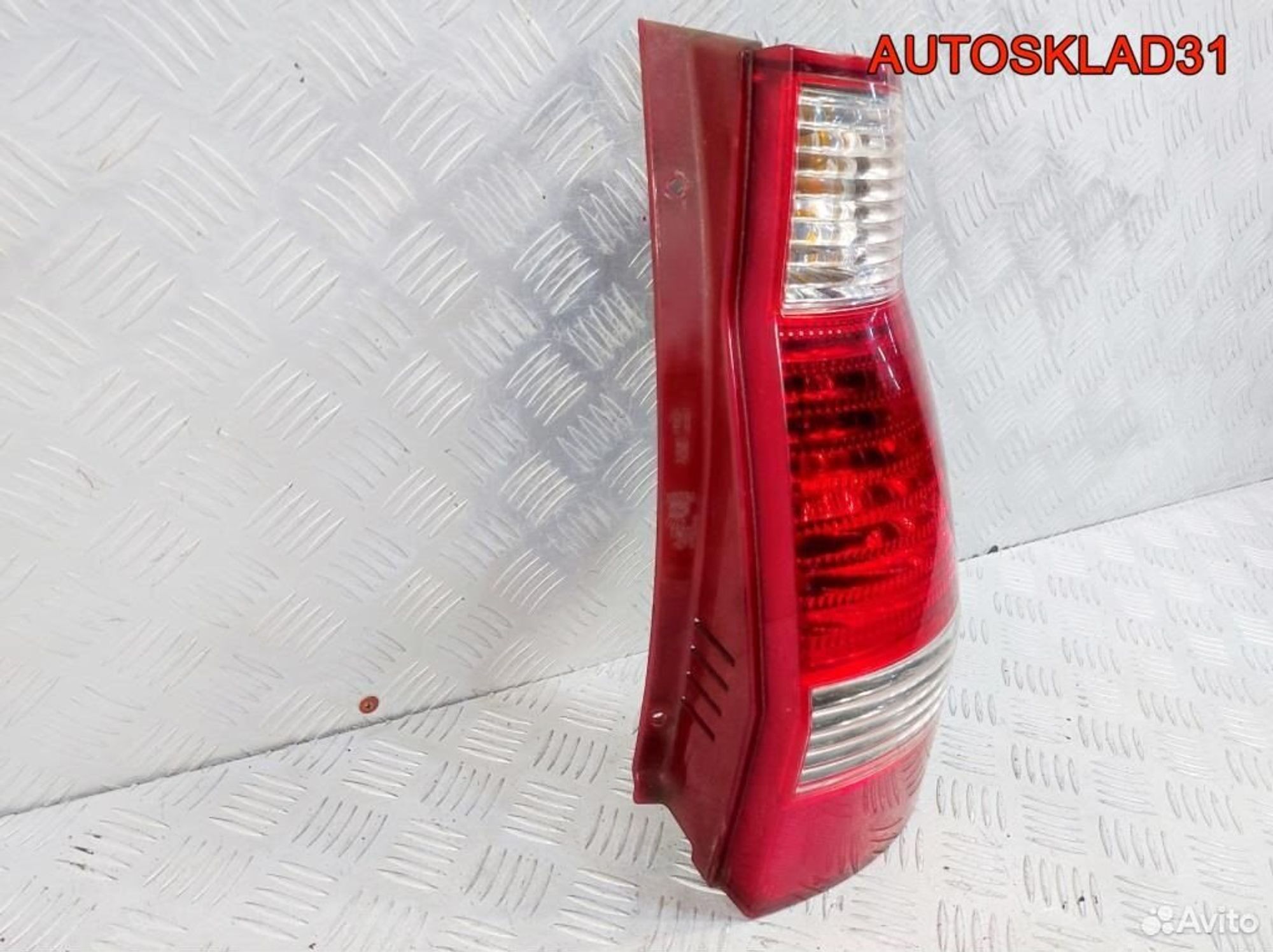 Фонарь задний правый Hyundai Matrix 92402176, 3300 рублей, Дубовое