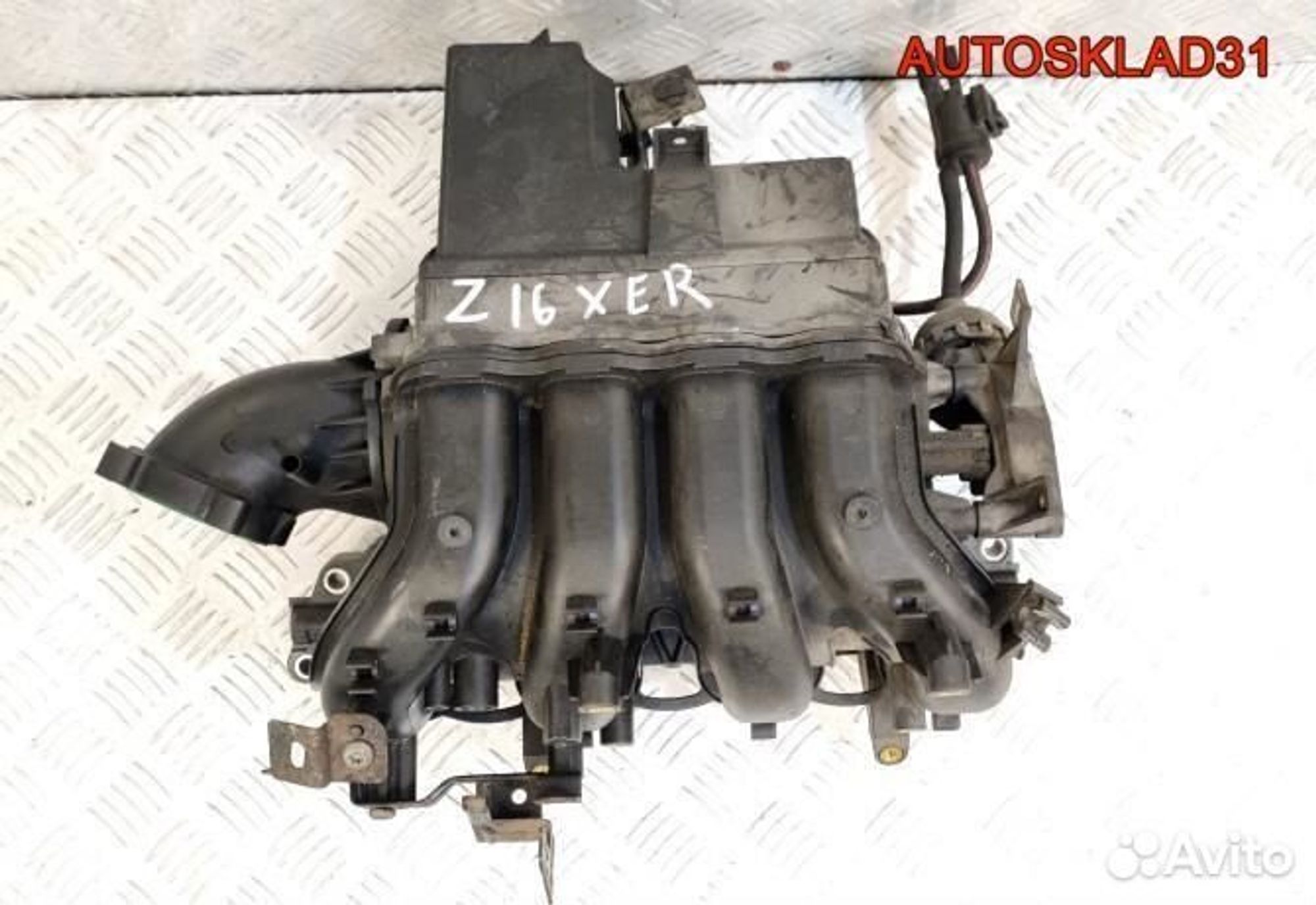 Коллектор впускной Opel Astra H z16xer 55564933, 3200 рублей, Дубовое