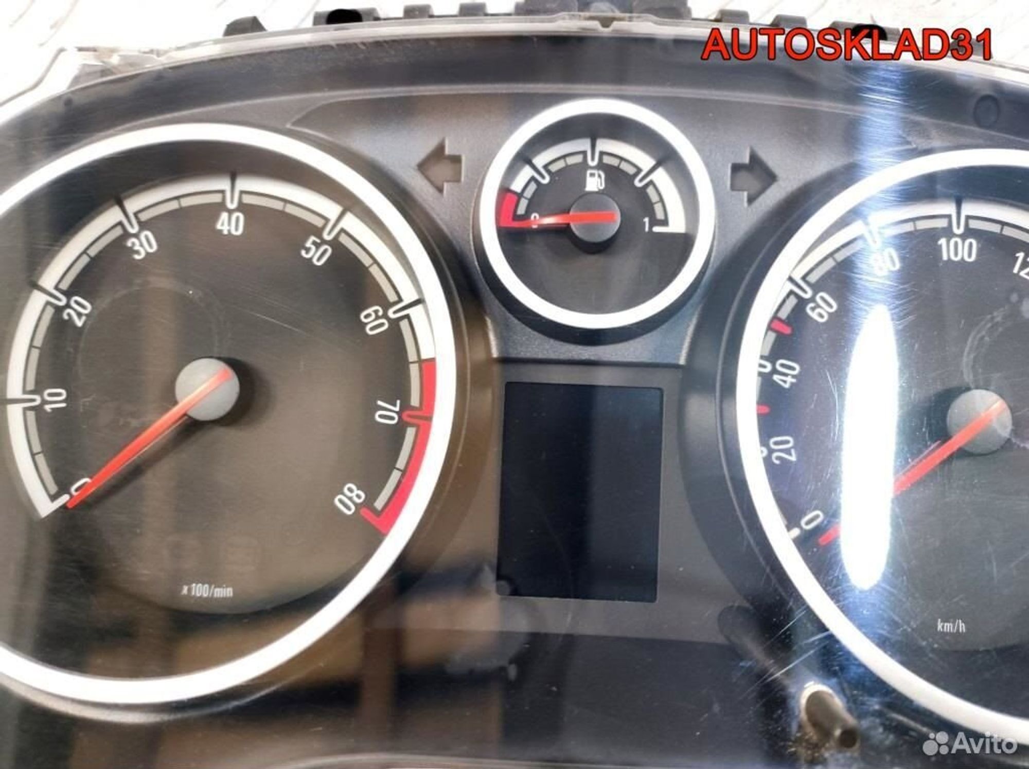 Панель приборов Opel Corsa D 13312045 Бензин, 8100 рублей, Дубовое