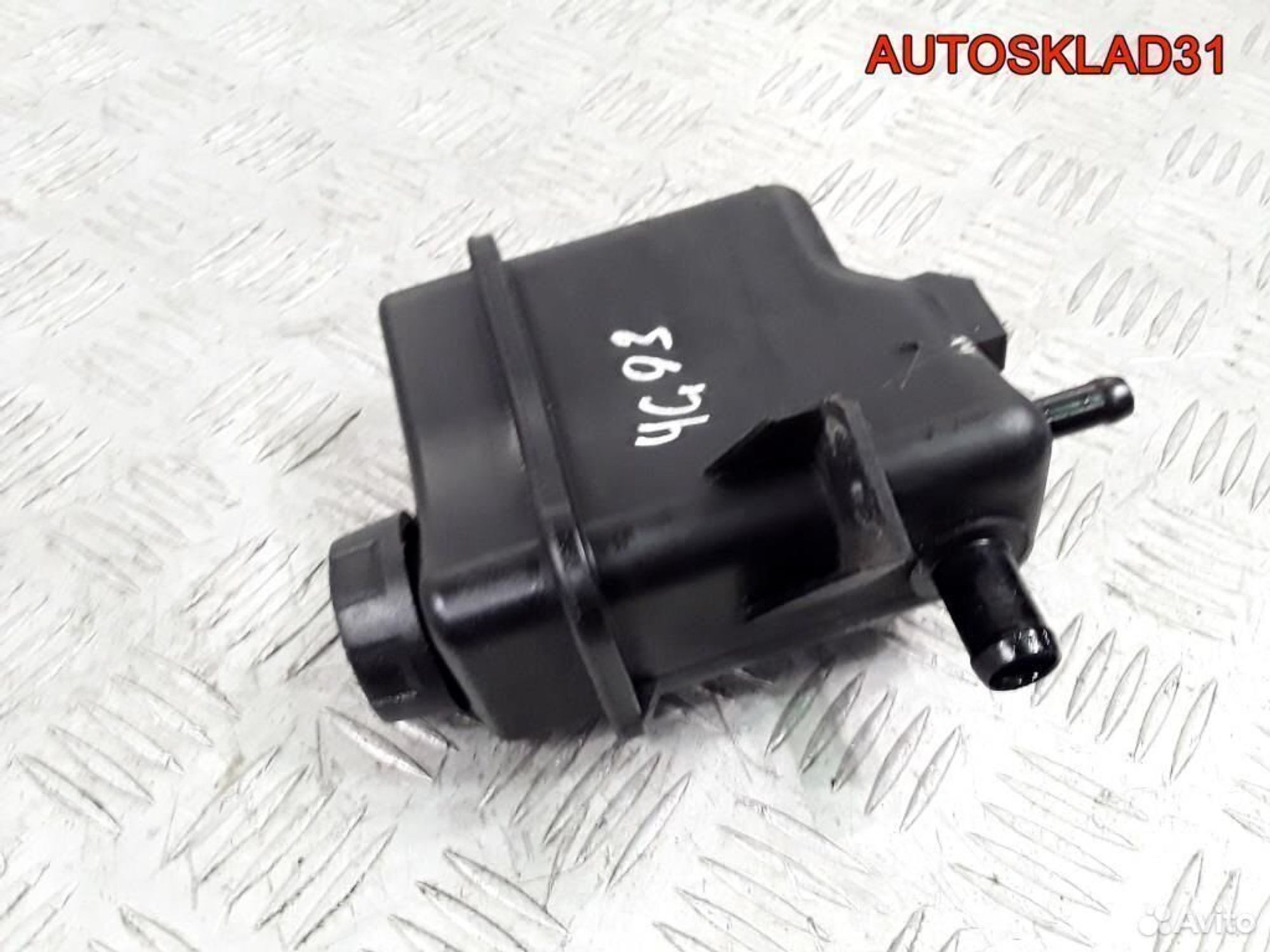 Бачок гур Mitsubishi Carisma GDI 4G93 MR403312, 600 рублей, Дубовое