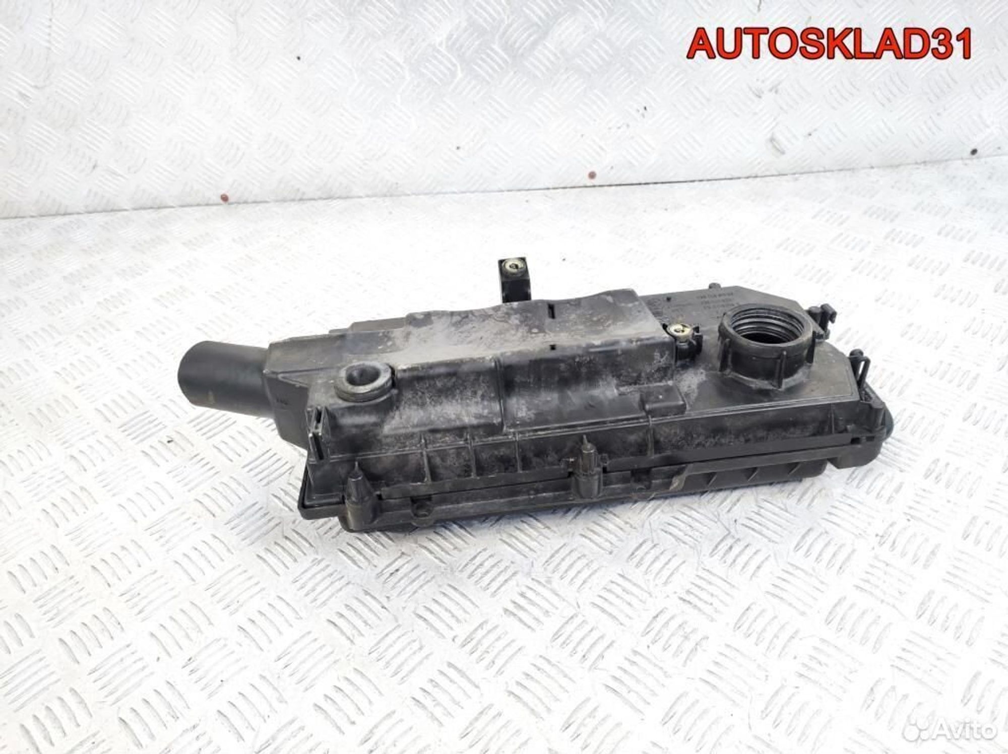 Корпус воздушного фильтра VW Golf 4 036129611BD, 1800 рублей, Дубовое