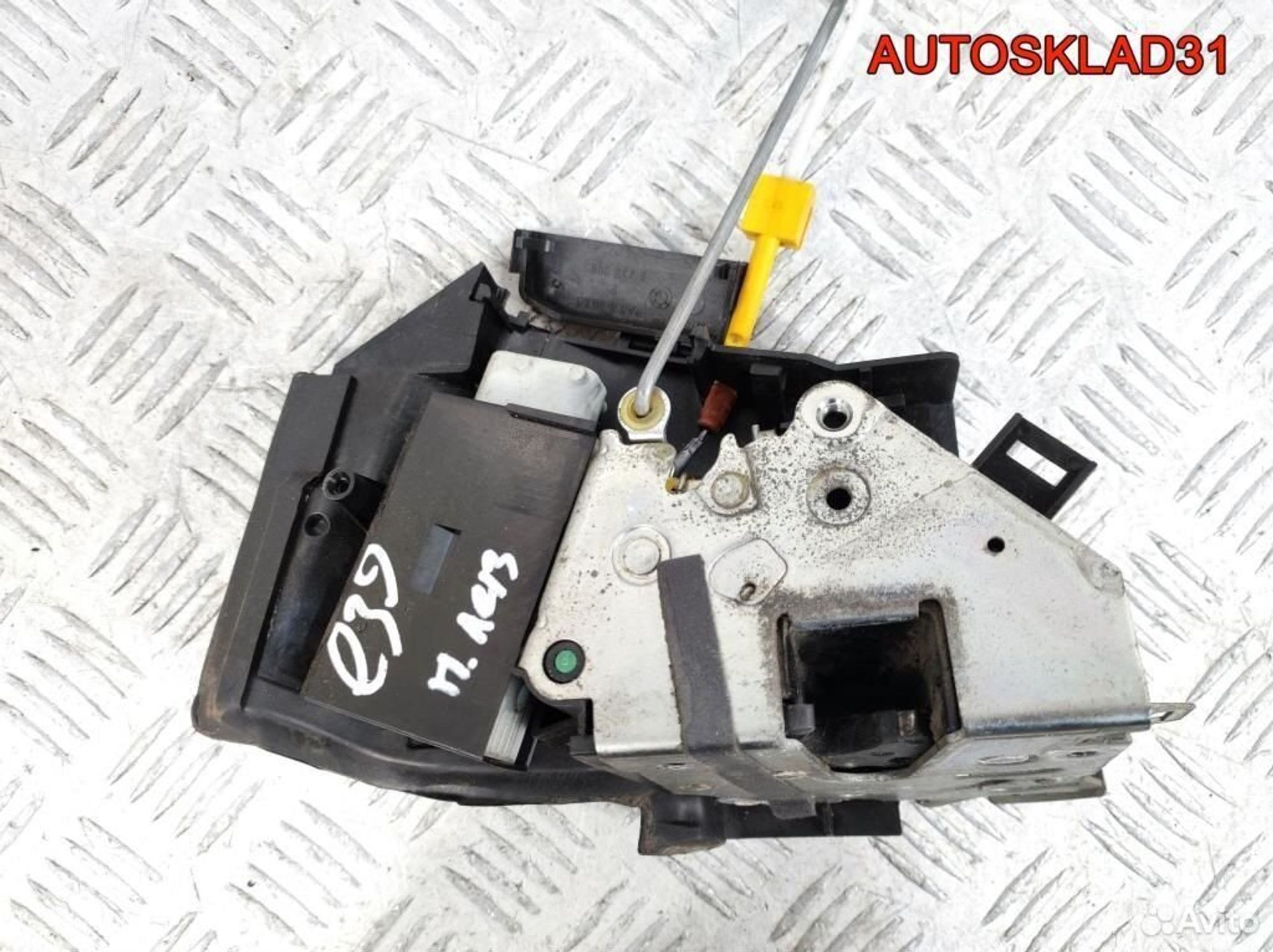 Замок двери передней левой BMW E39 51218235097, 2300 рублей, Дубовое