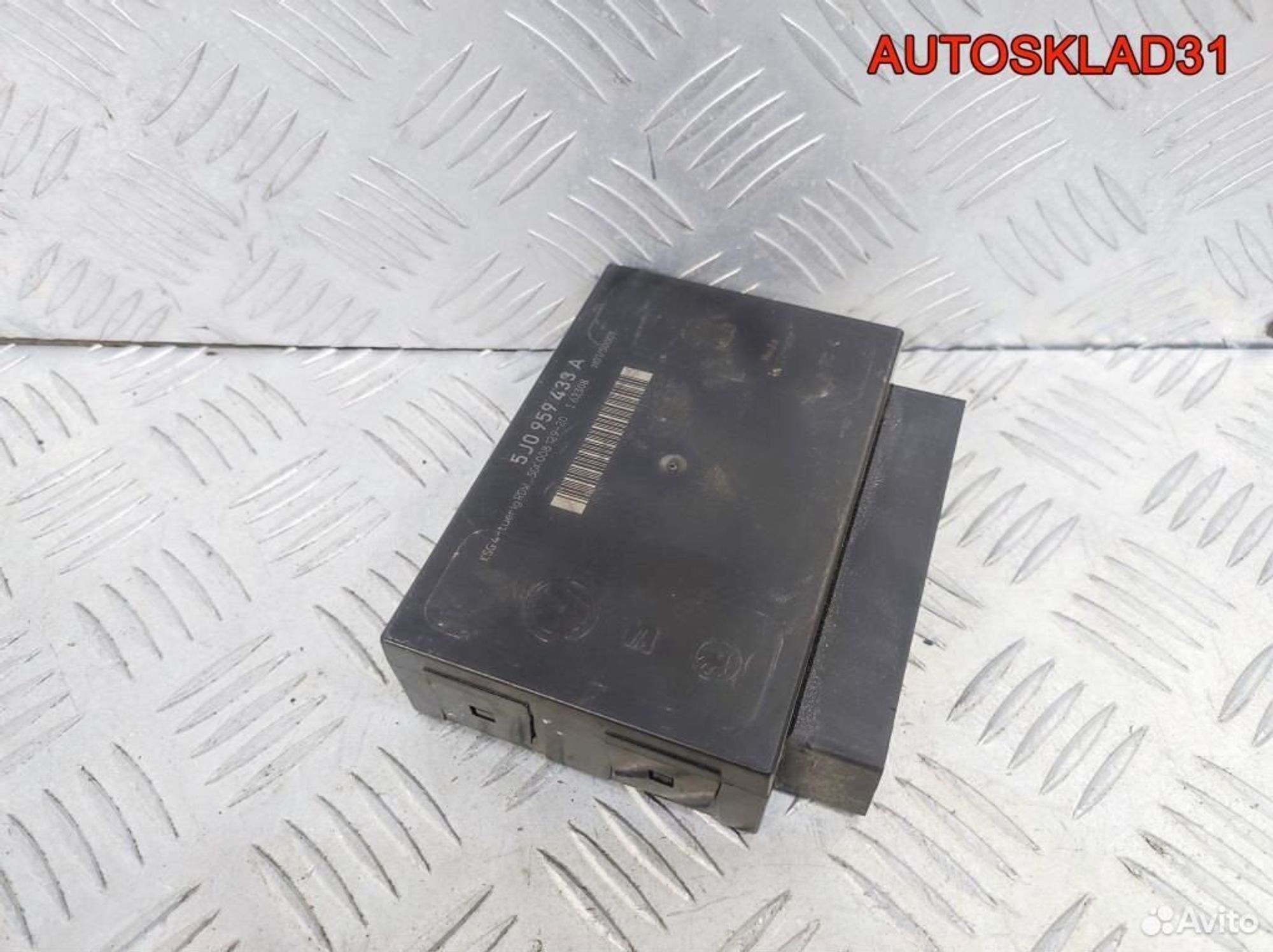 Блок комфорта Skoda Fabia 5J0959433A, 2900 рублей, Дубовое