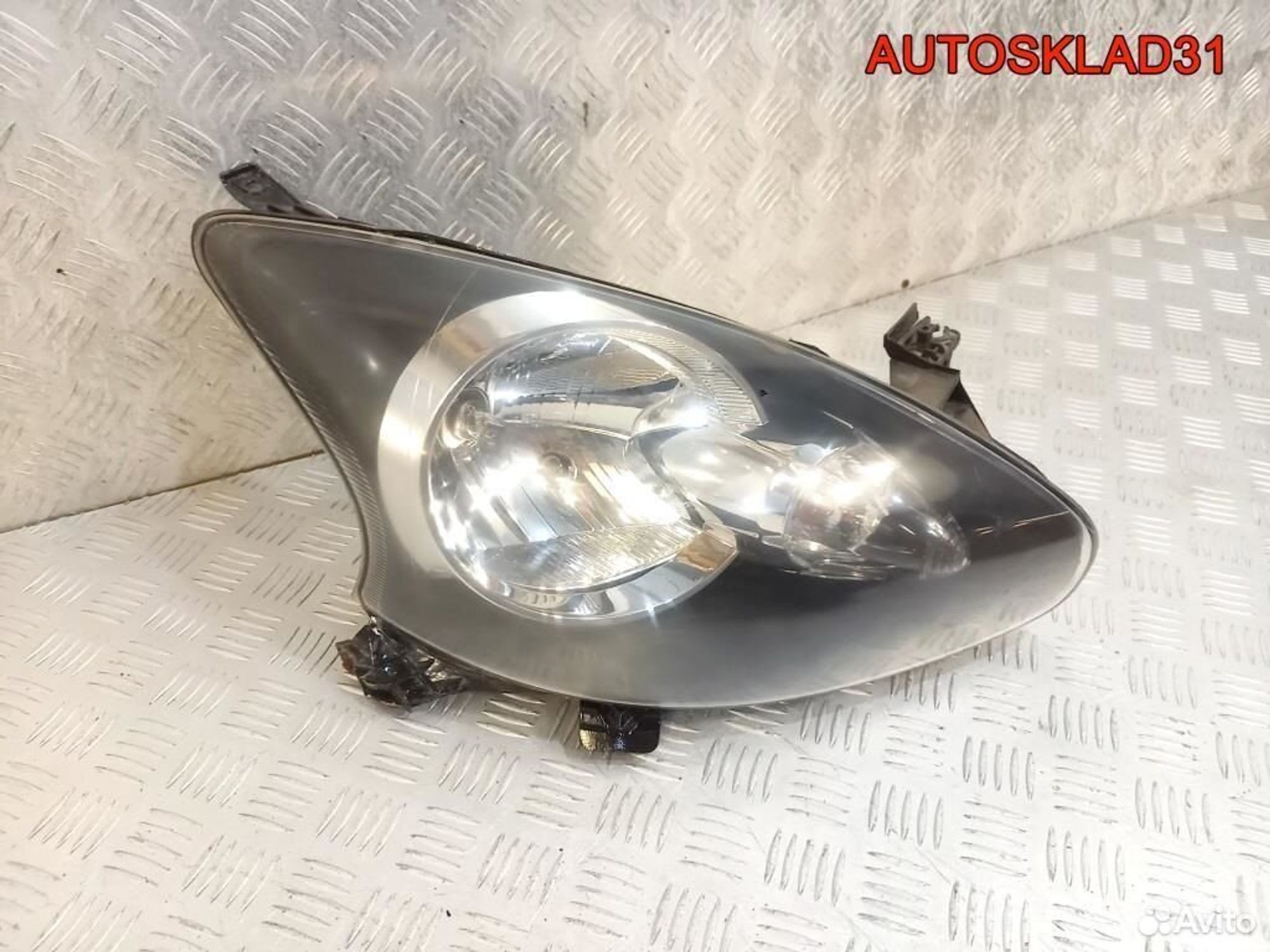 Фара правая Toyota Aygo 20A761052B, 4500 рублей, Дубовое