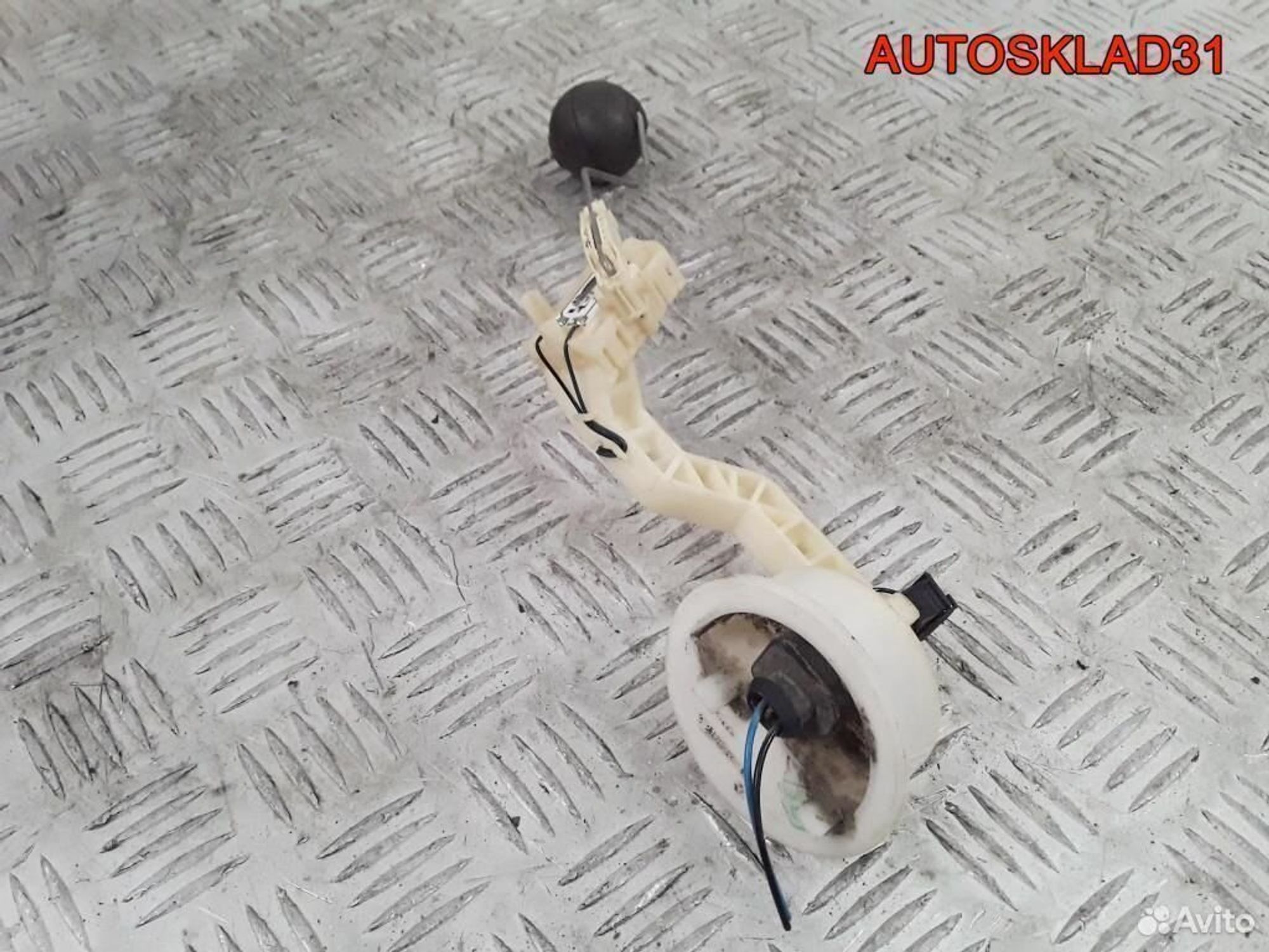 Датчик уровня топлива Audi A6 C5 4B0201317AB, 1800 рублей, Дубовое