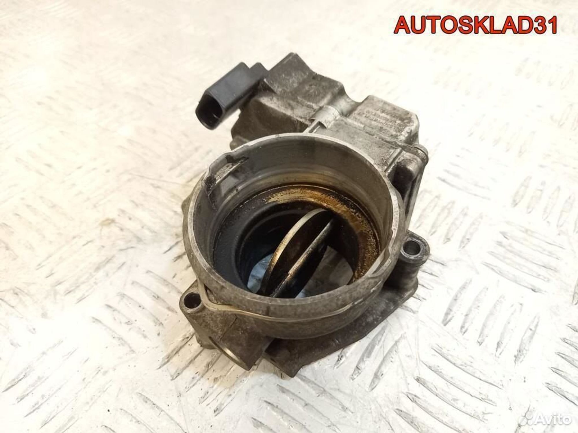 Заслонка дроссельная Ауди А4 Б7 2,0 BRD 03G128063C, 2700 рублей, Дубовое