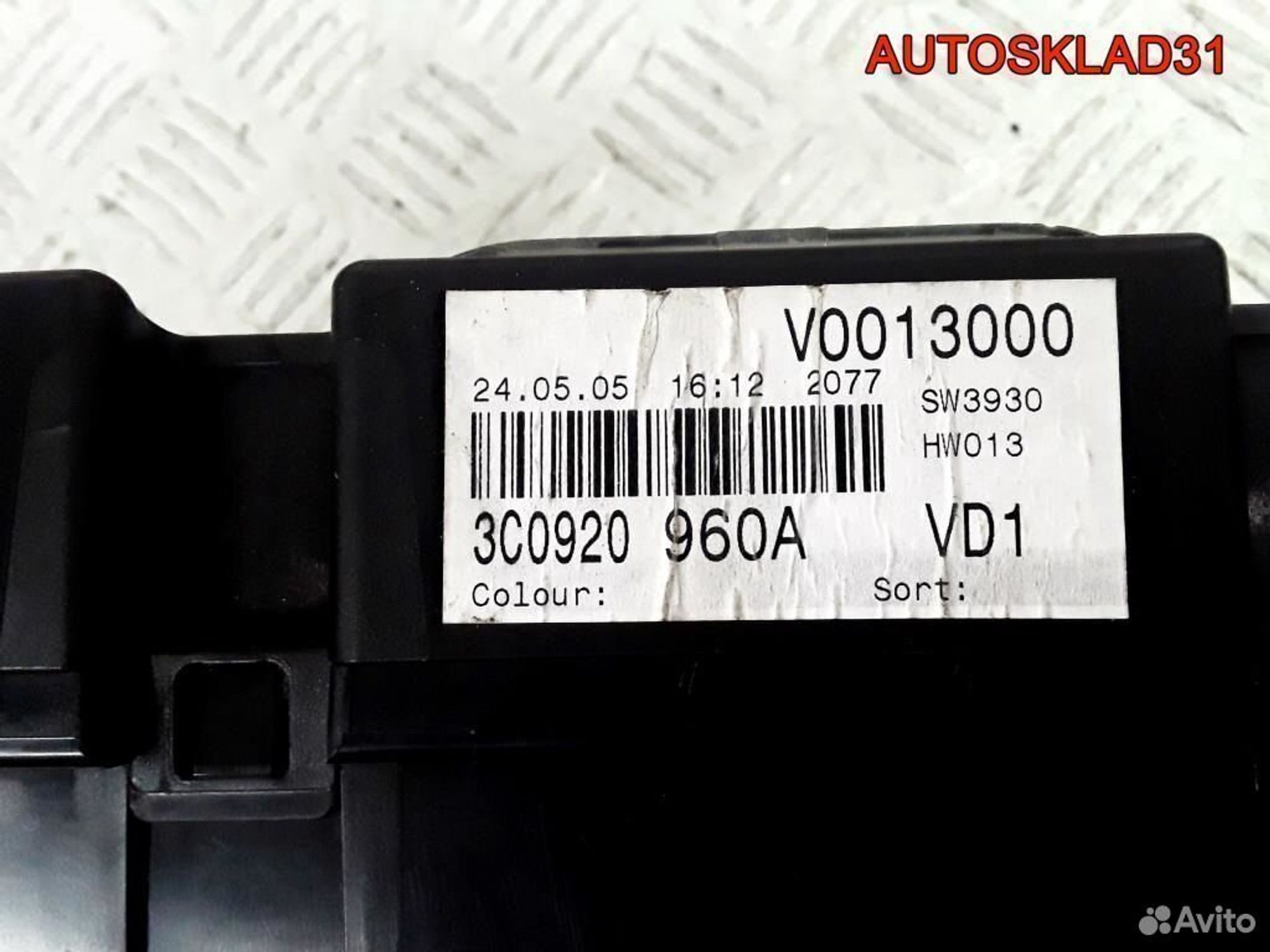 Панель приборов Volkswagen Passat B6 3C0920960A, 1200 рублей, Дубовое