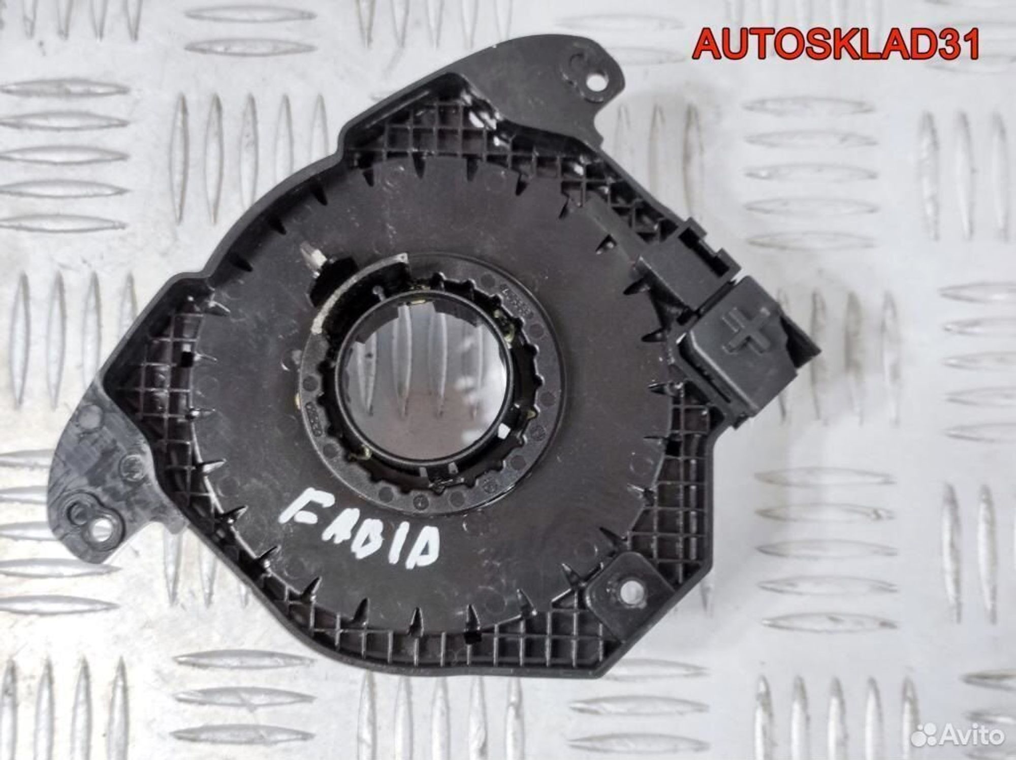 Шлейф подрулевой Skoda Fabia 3 6C0959653, 3300 рублей, Дубовое