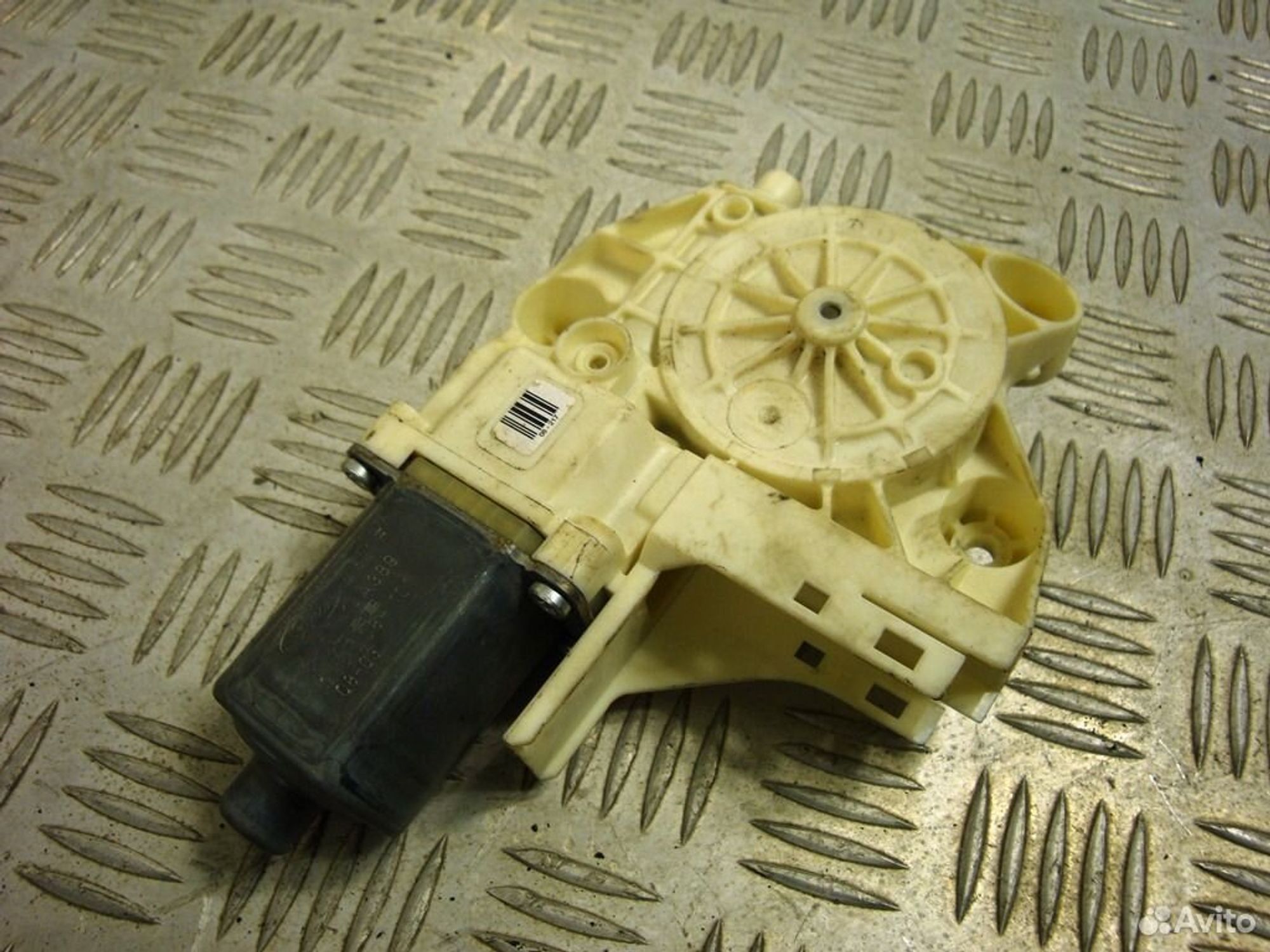 Моторчик стеклоподъёмника Ford Focus 2 0130822217, 1100 рублей, Дубовое