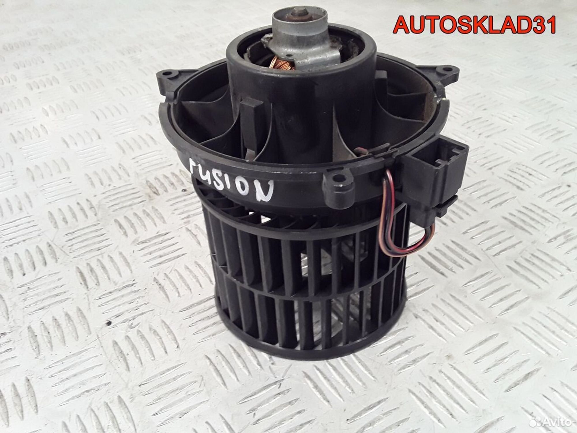Моторчик печки бу на Форд Фьюжен 2s6h18456ad, 2900 рублей, Дубовое