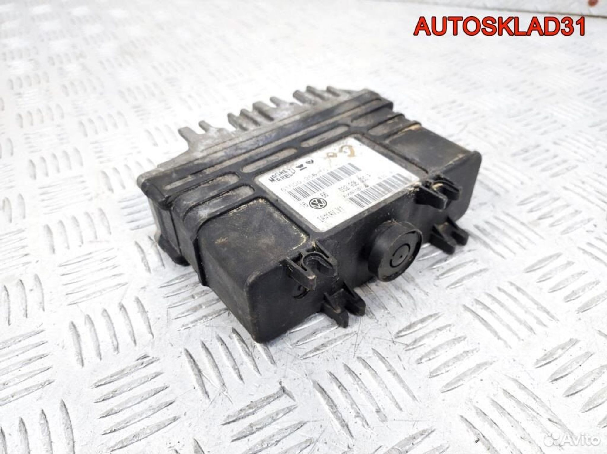 Блок эбу Vоlkswаgen Gоlf 3 1,6 AEE 032906030R, 1000 рублей, Дубовое