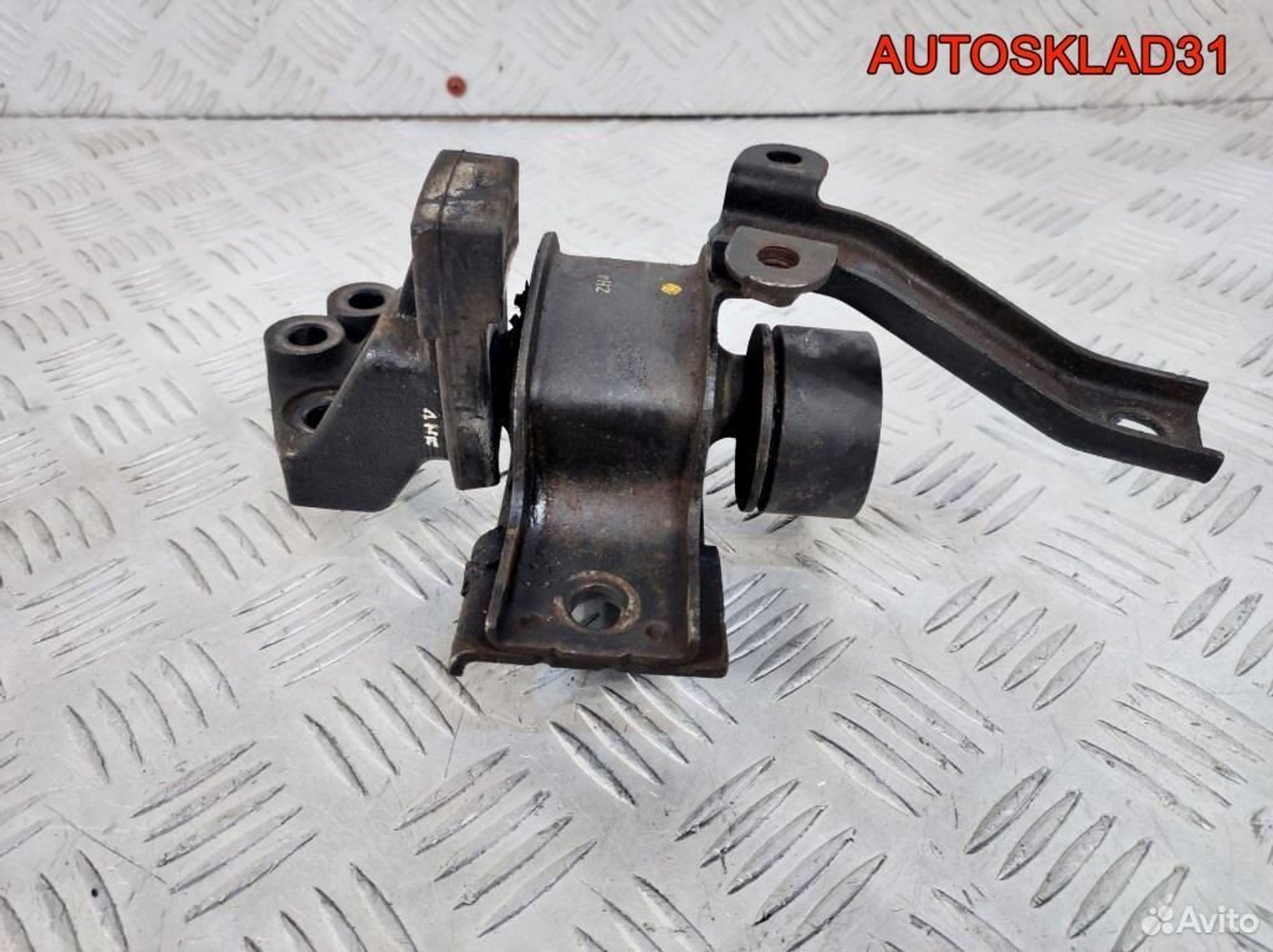 Опора двигателя правая Kia Picanto 2181007050, 1700 рублей, Дубовое