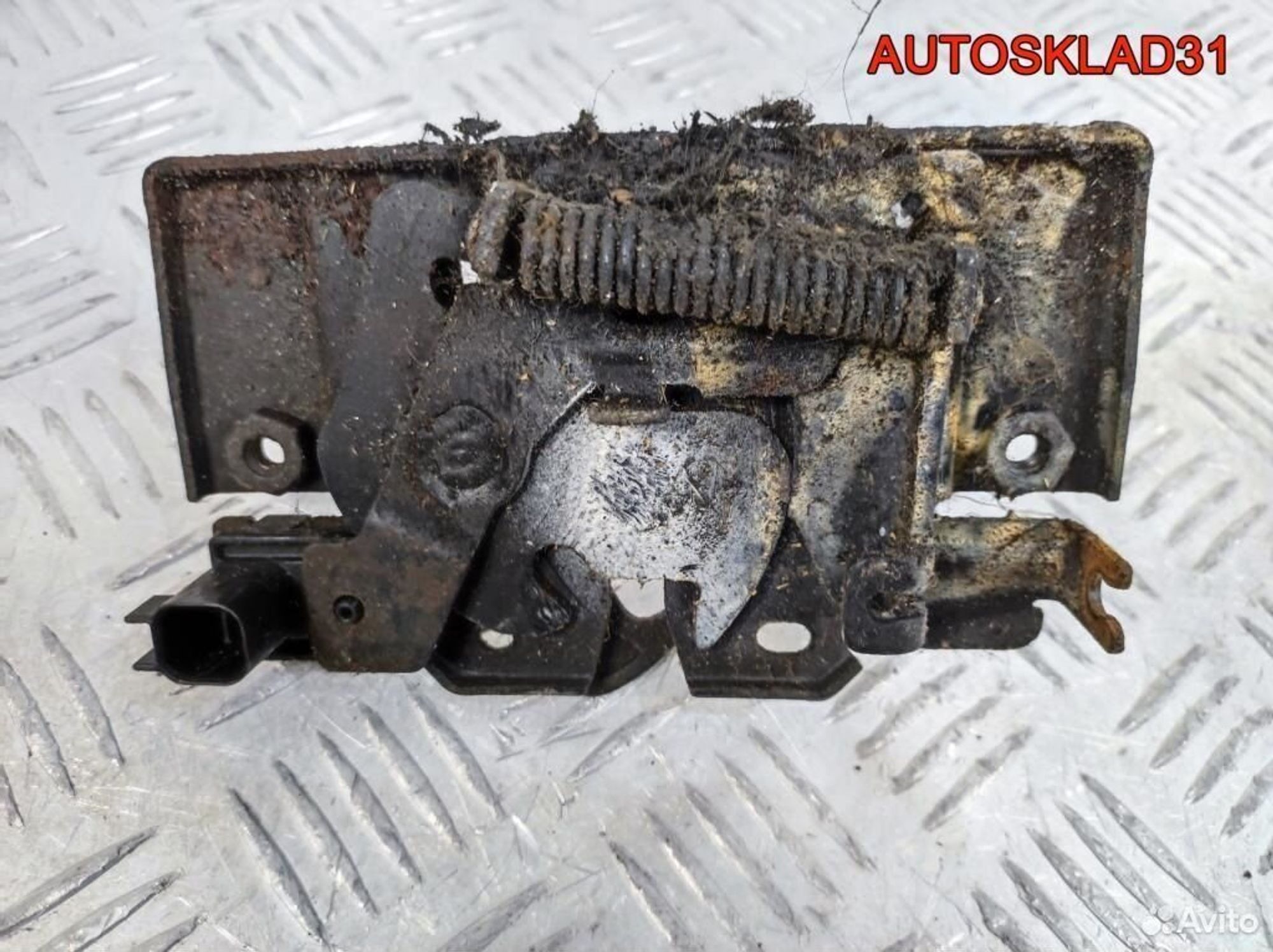 Замок капота Ford Fiesta Mk6 8a6a16700bd, 1700 рублей, Дубовое