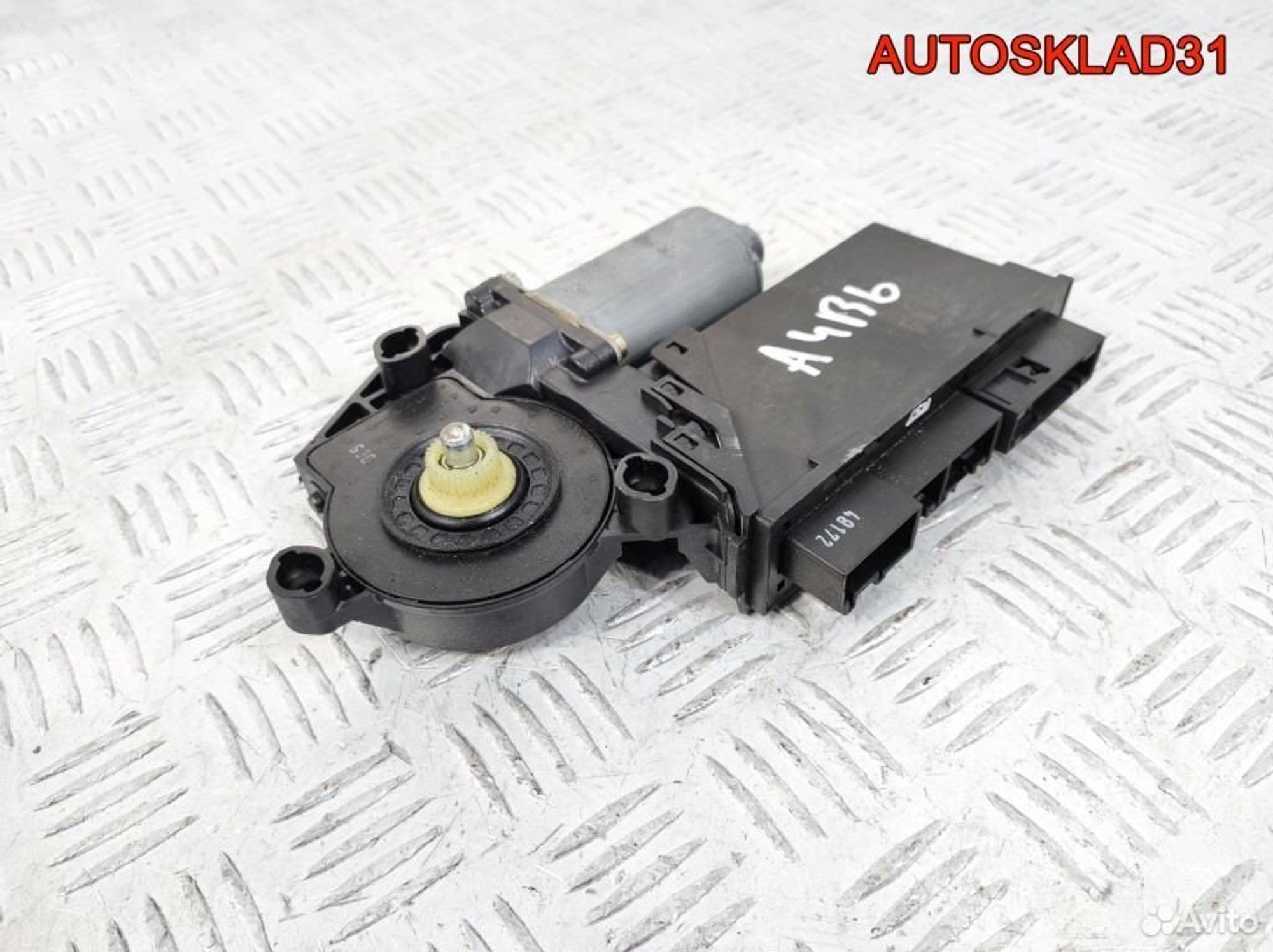 Моторчик стеклоподъемника левый Audi A4 B6, 1800 рублей, Дубовое