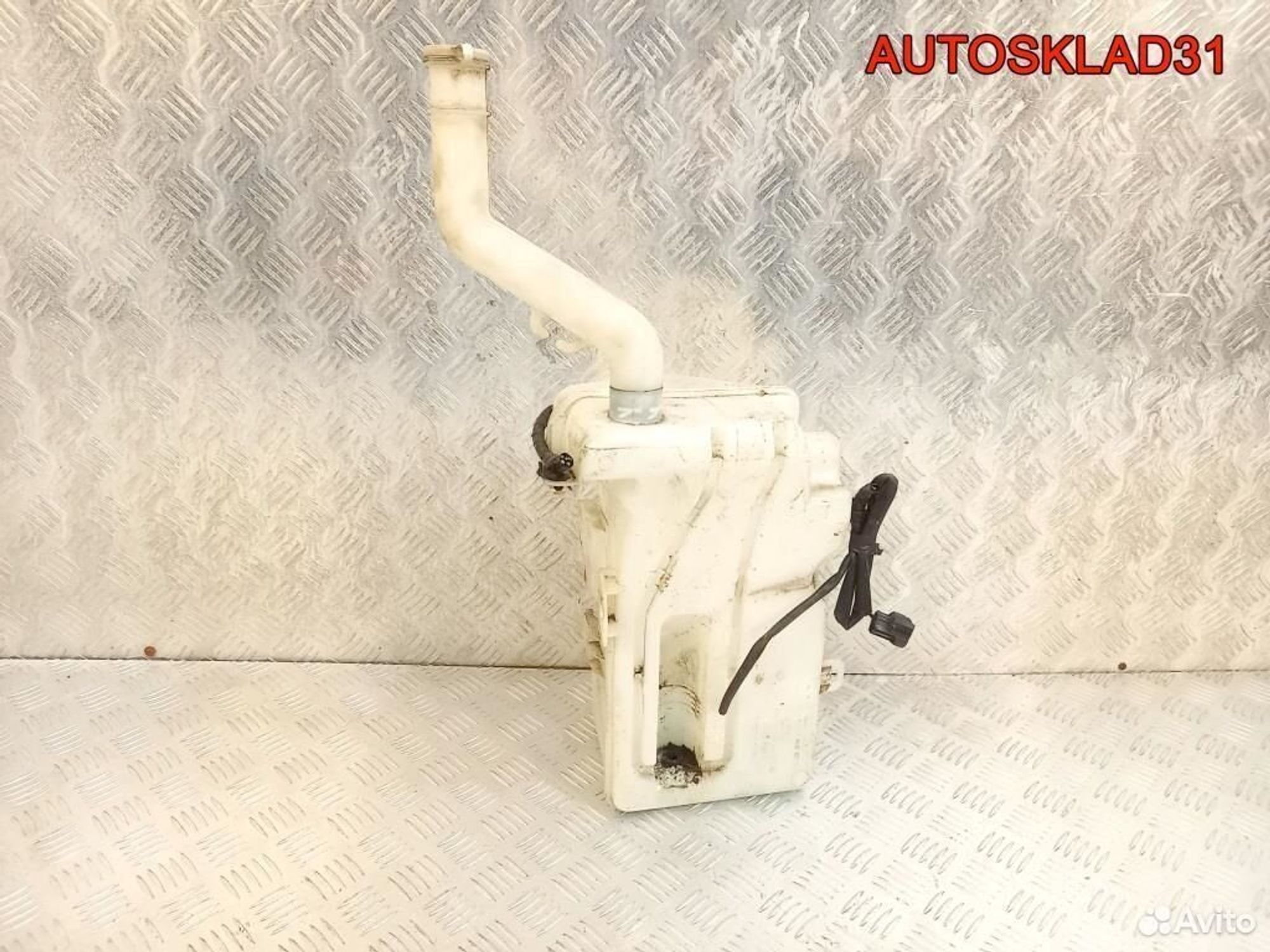 Бачок омывателя лобового стекла Mitsubishi Colt Z3, 1700 рублей, Дубовое