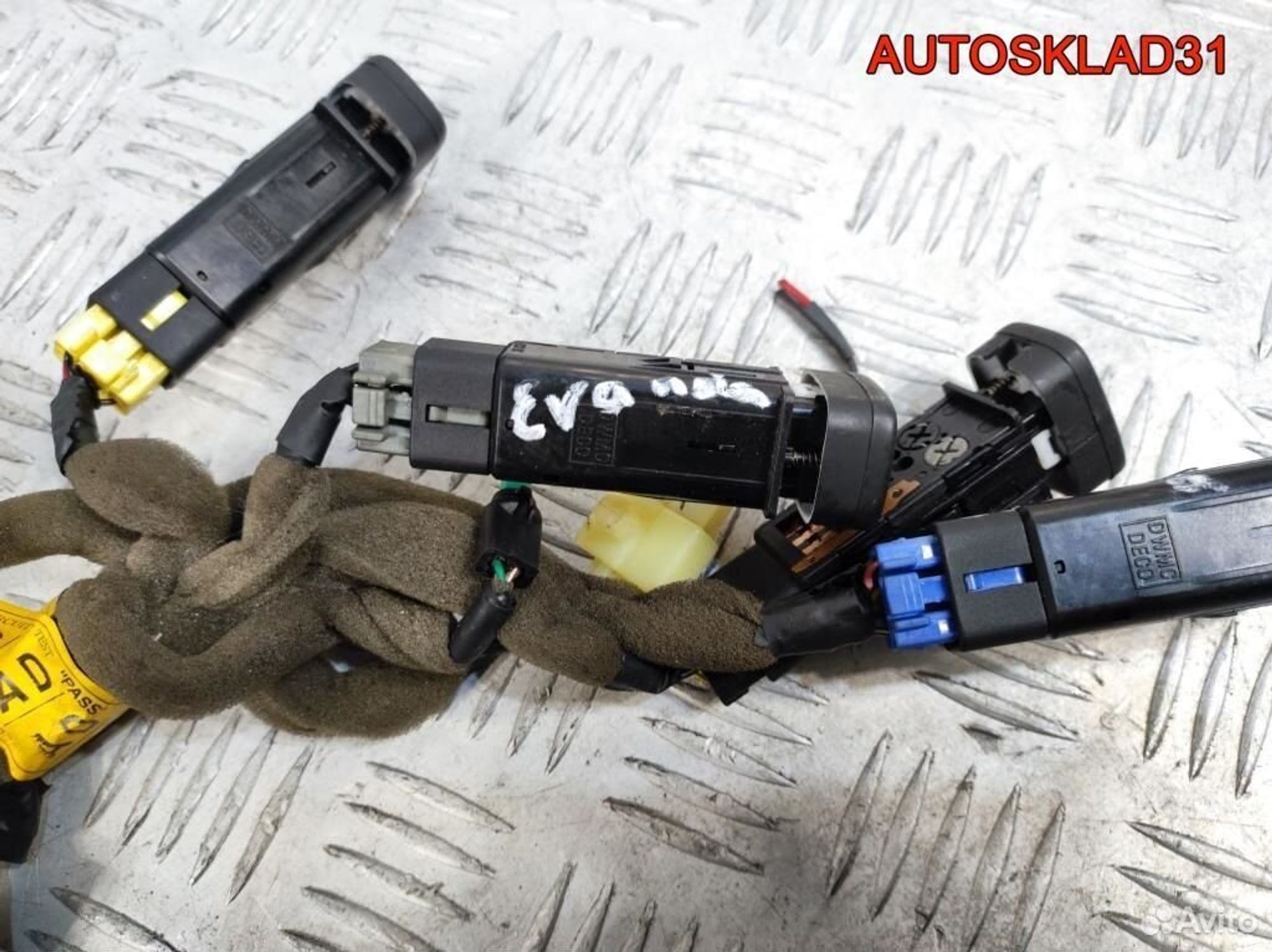 Кнопка Chevrolet Evanda 96284751, 1100 рублей, Дубовое