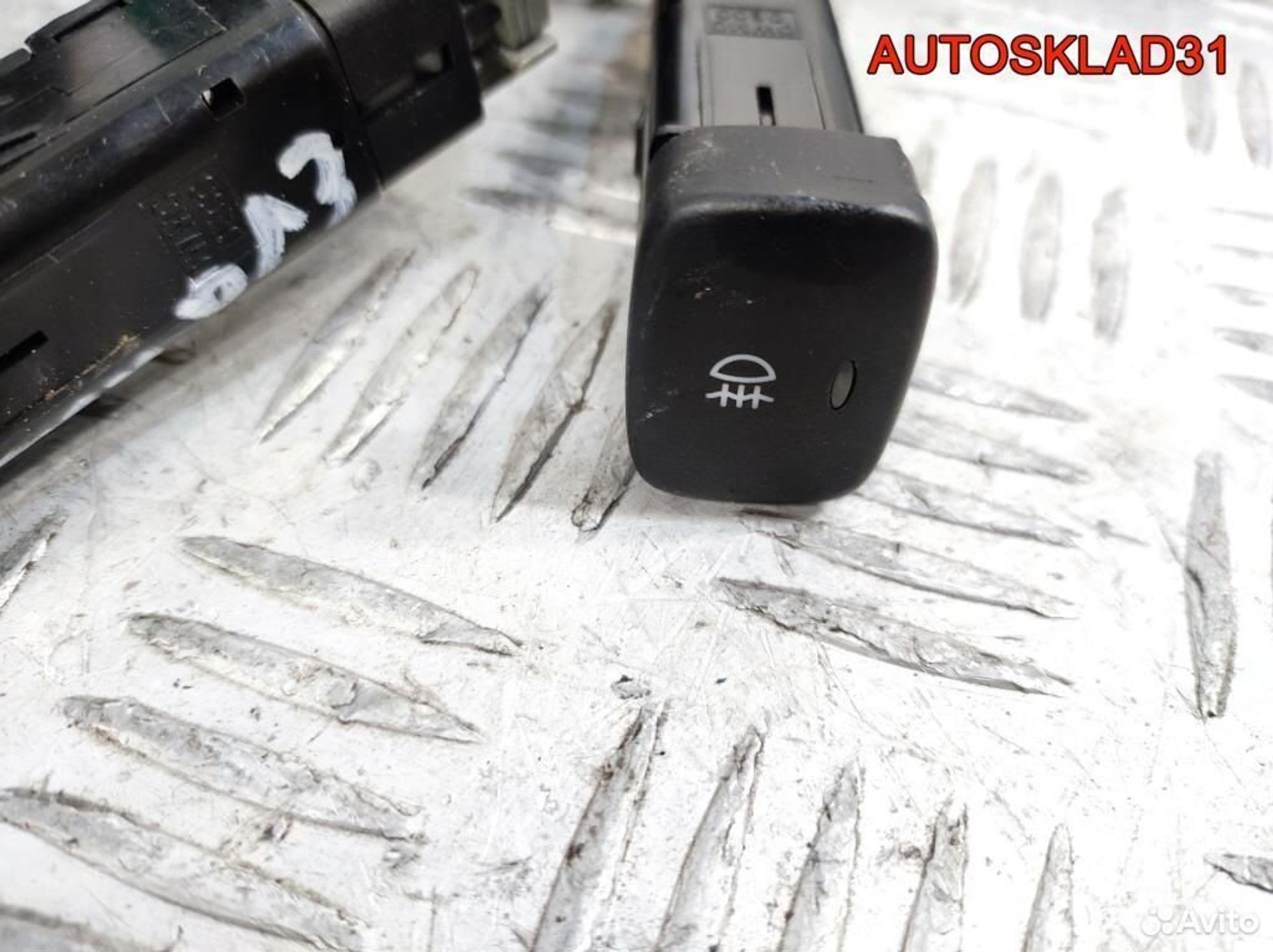 Кнопка Chevrolet Evanda 96284751, 1100 рублей, Дубовое