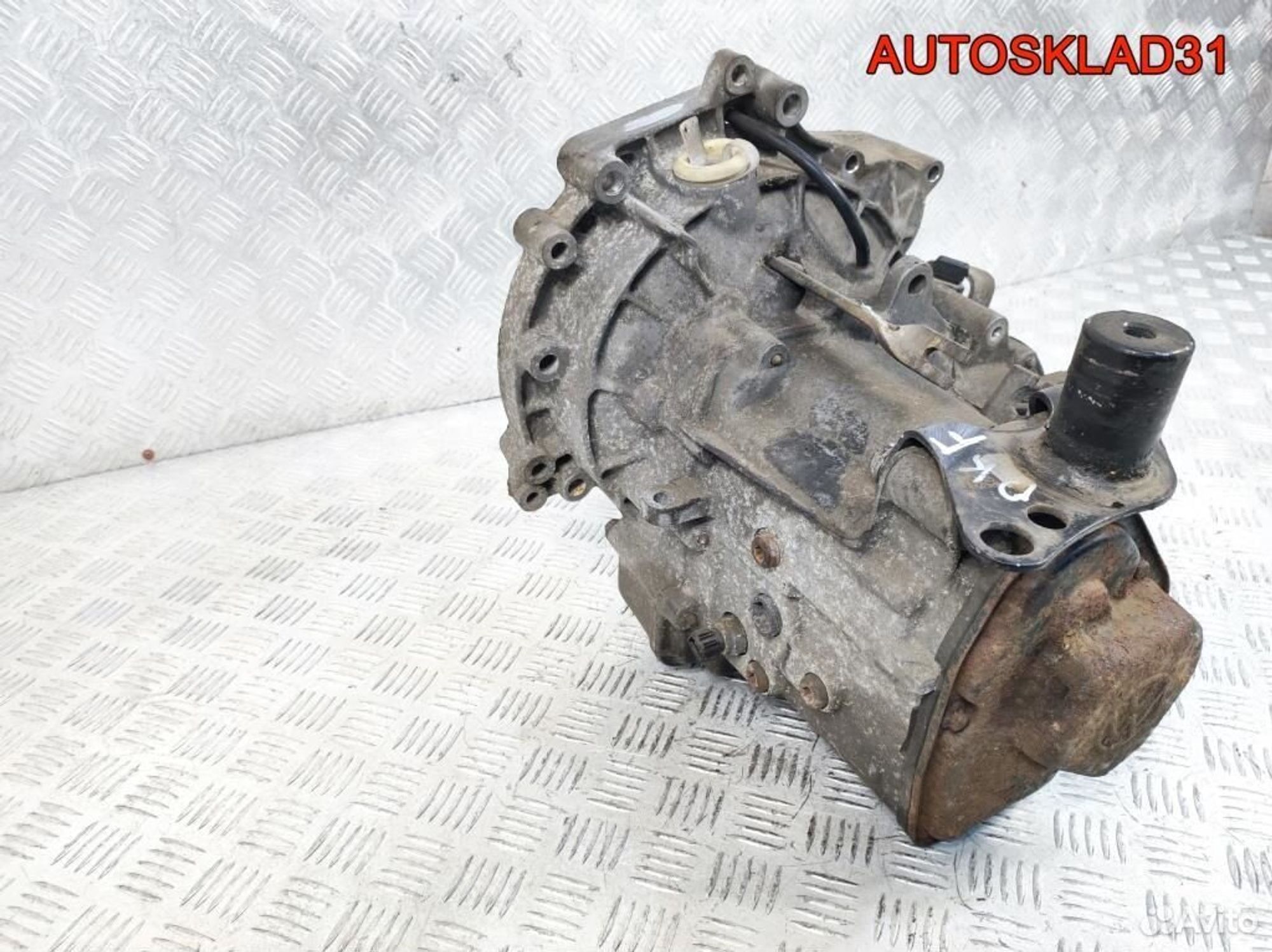 МКПП DKF МКПП Volkswagen Caddy 2 1.4 Бензин, 30000 рублей, Дубовое