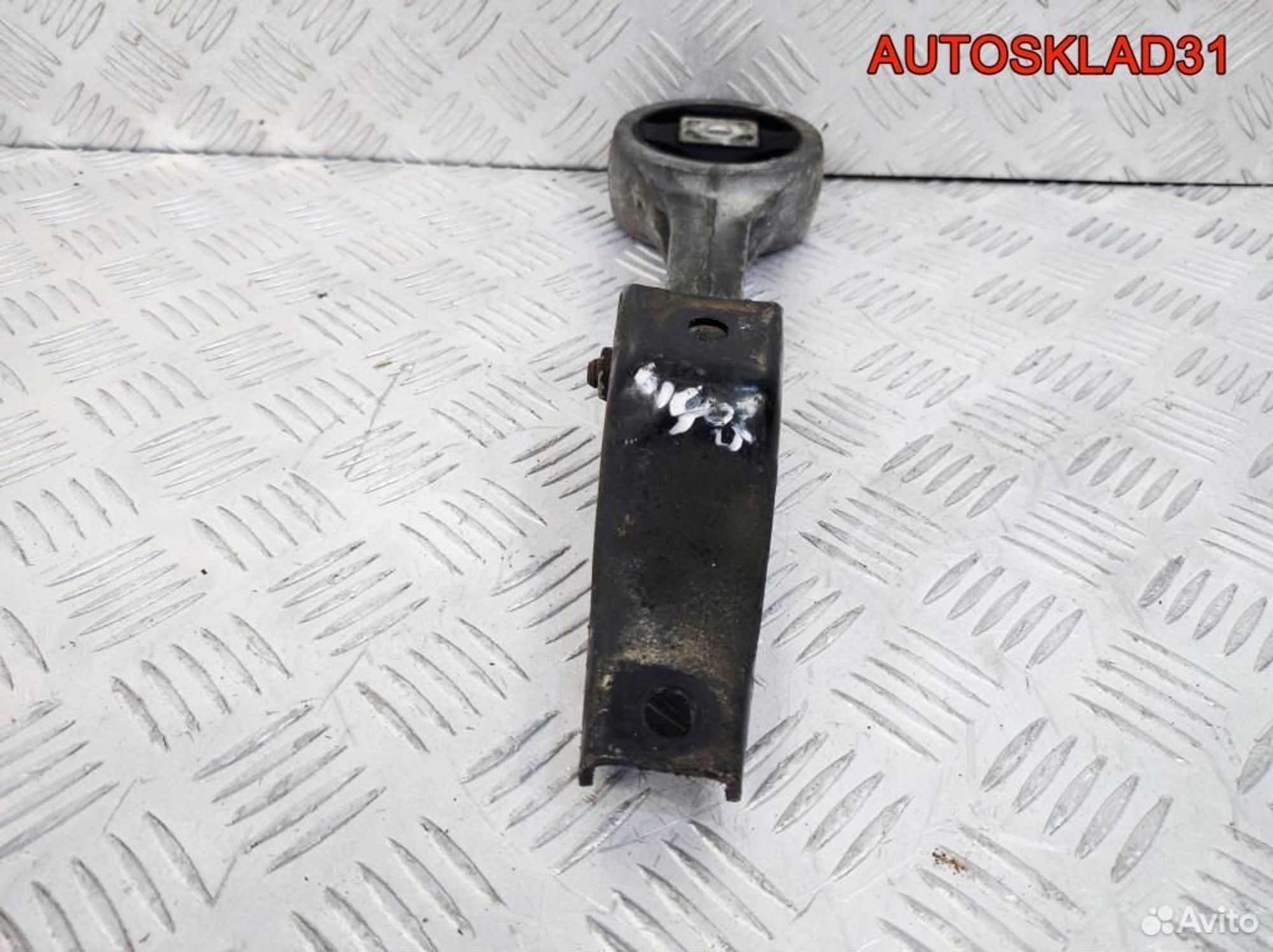 Опора двигателя задняя Skoda Fabia BNM 6Q0199851AQ, 2100 рублей, Дубовое