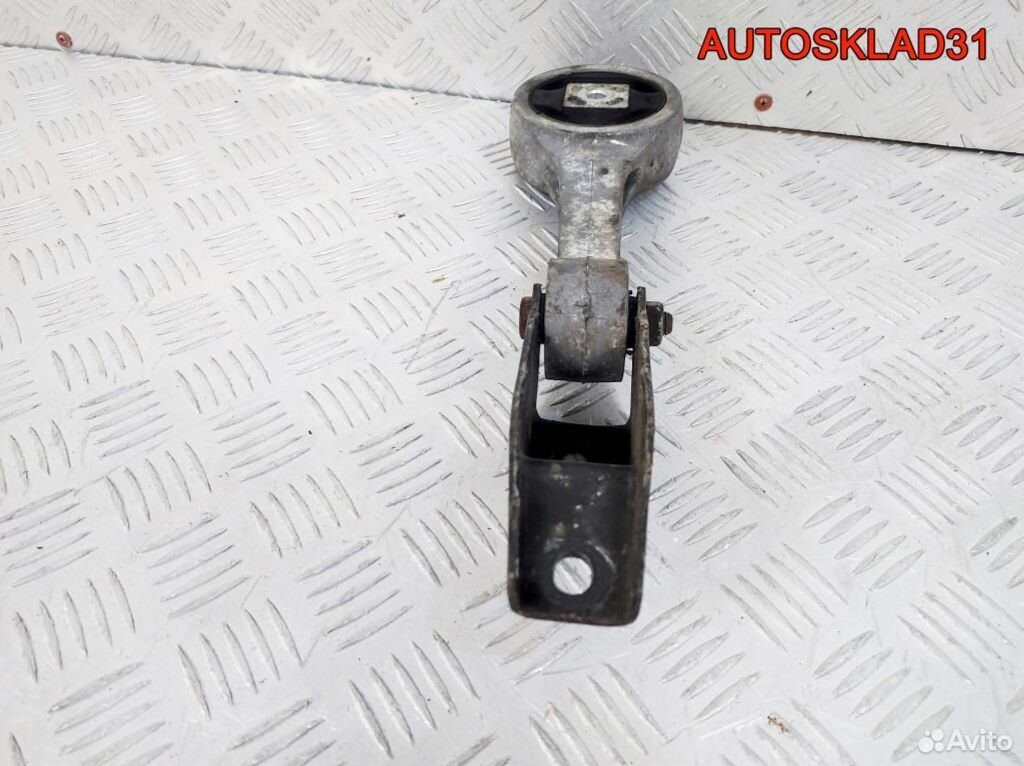 Опора двигателя задняя Skoda Fabia BNM 6Q0199851AQ, 2100 рублей, Дубовое