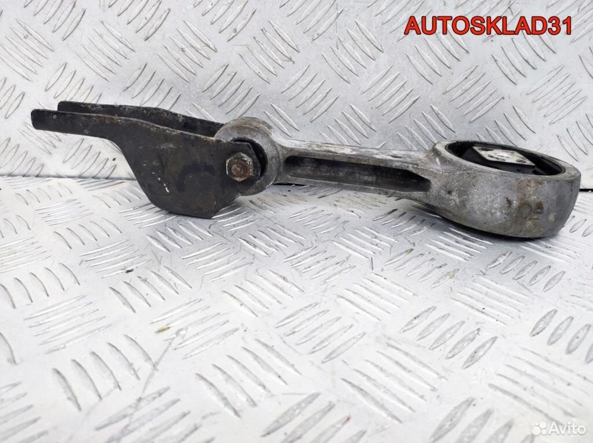 Опора двигателя задняя Skoda Fabia BNM 6Q0199851AQ, 2100 рублей, Дубовое