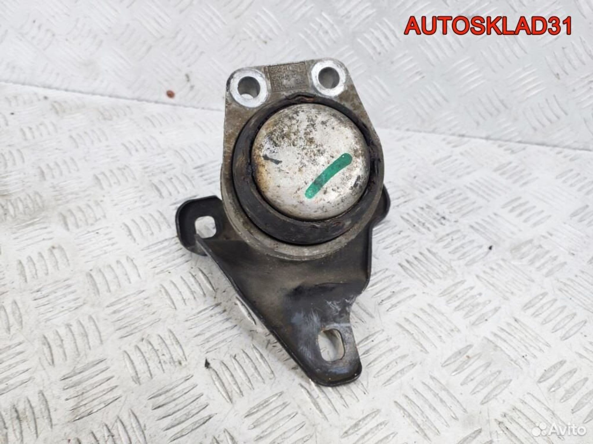 Опора двигателя правая Ford Mondeo 3 1S716F012GB, 2500 рублей, Дубовое