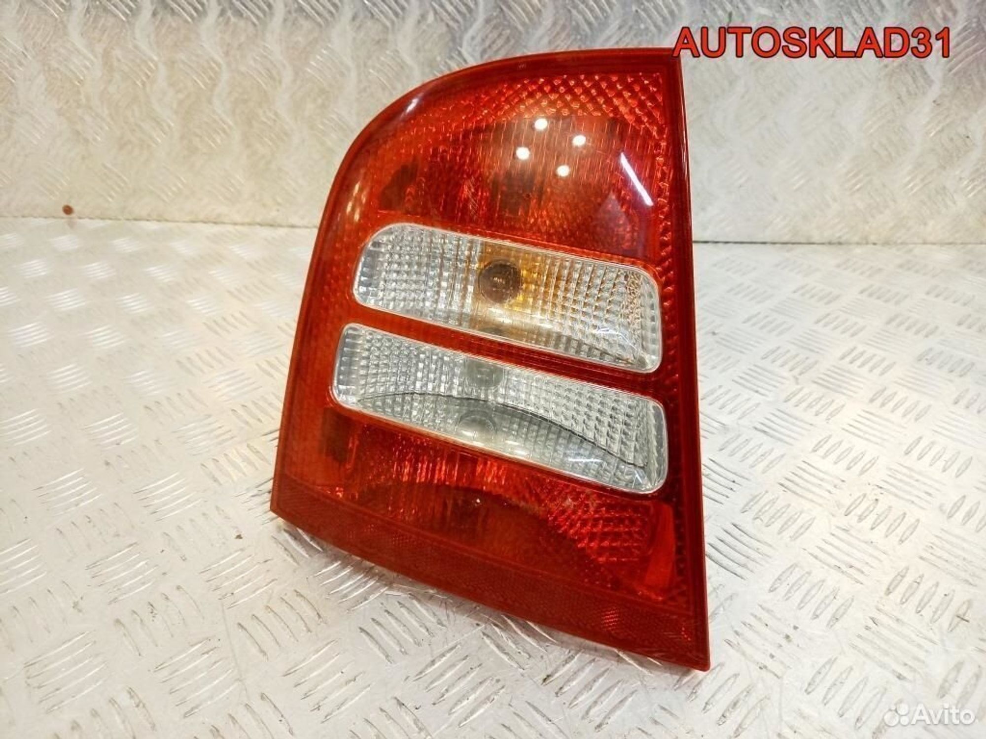 Фонарь задний левый Skoda Octavia 1U6945095 Седан, 2900 рублей, Дубовое