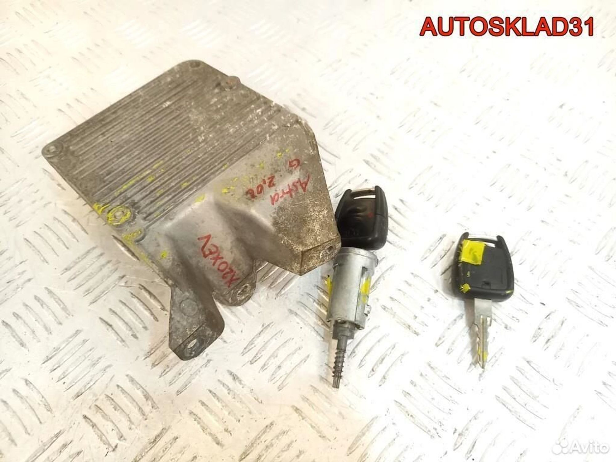 Блок эбу Opel Astra G 2.0 X20XEV 90520859 Бензин, 8100 рублей, Дубовое