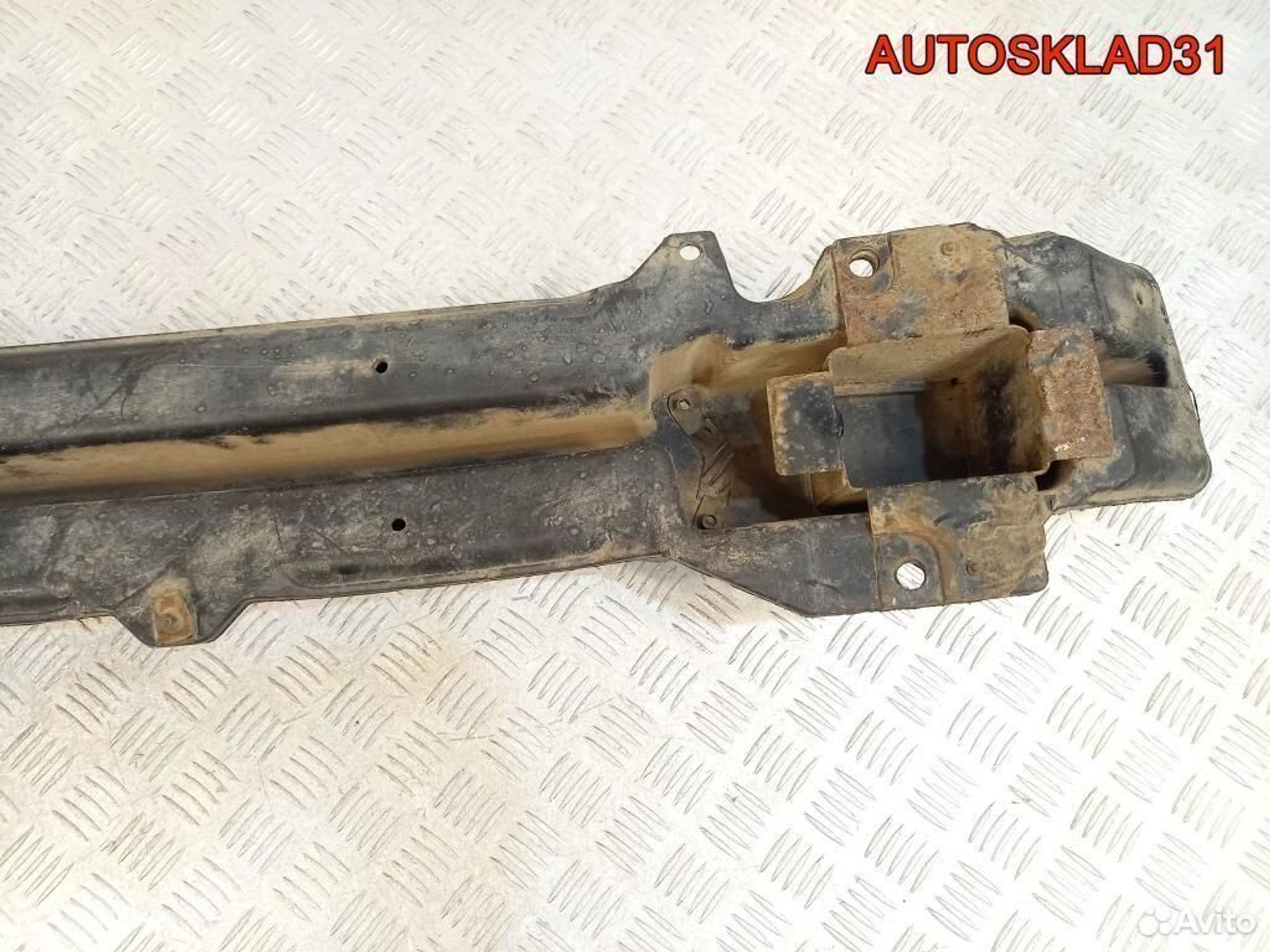 Усилитель переднего бампера Ford Transit 4515867, 3000 рублей, Дубовое