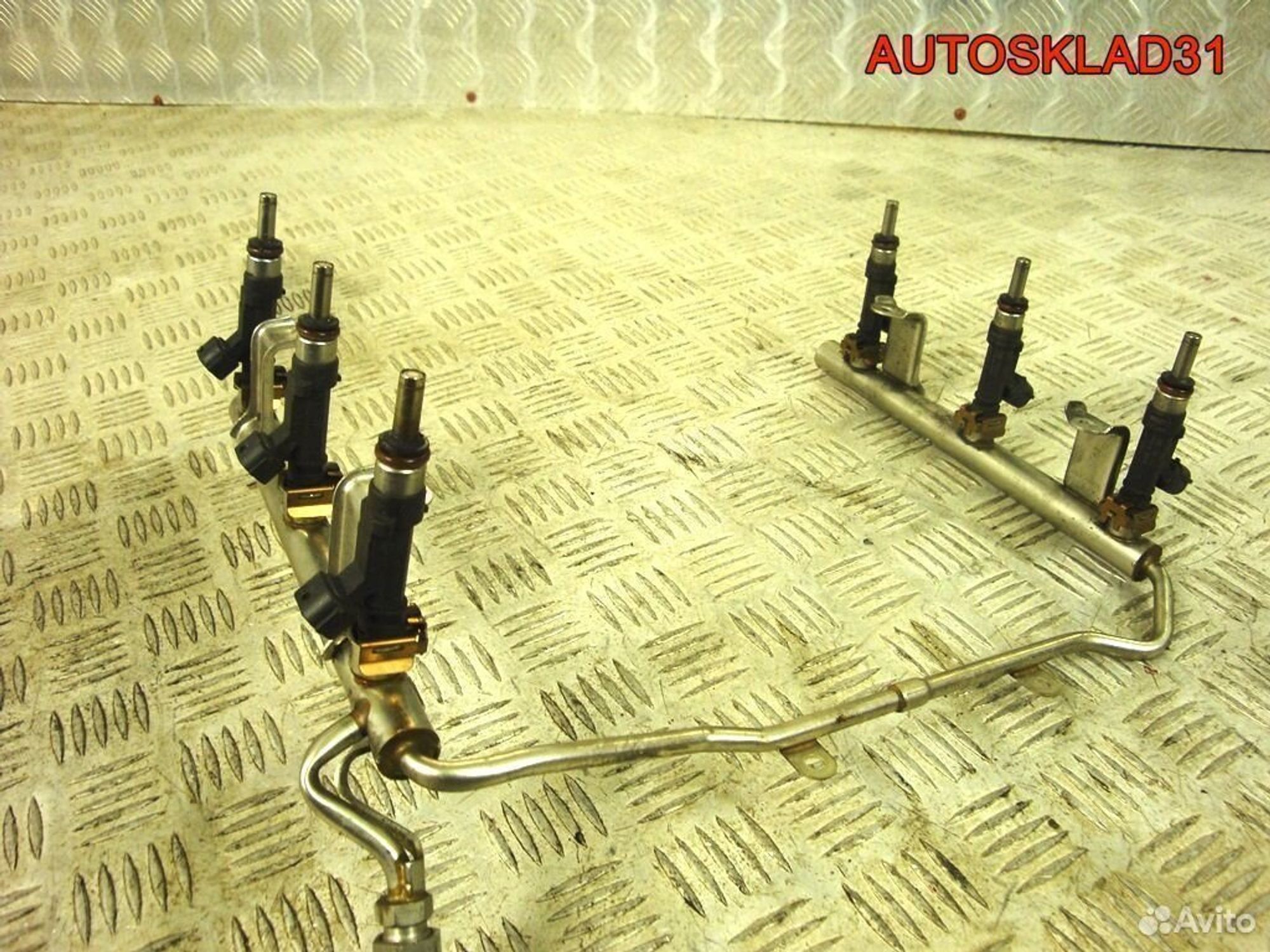 Форсунки инжекторные Audi A6 C6 2.4 BDW 06E133551, 1100 рублей, Дубовое