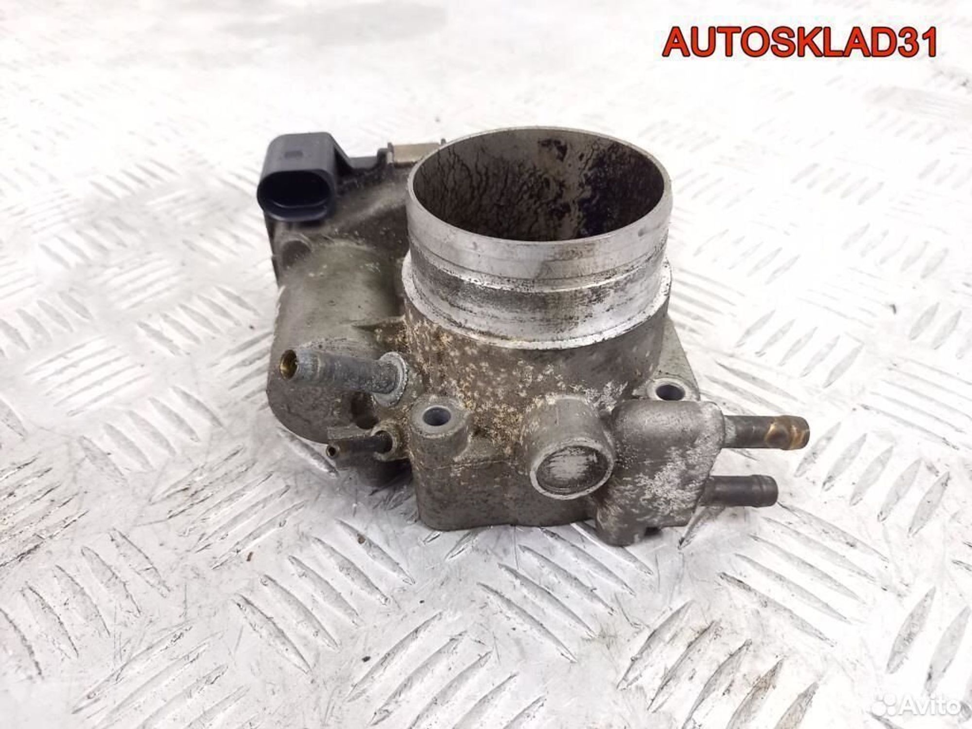 Заслонка дроссельная  Audi A6 C5 ARH 06B133062E, 4100 рублей, Дубовое