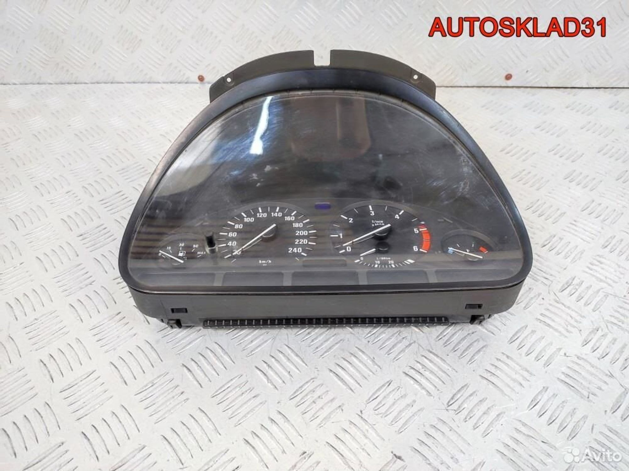 Панель приборов BMW E39 62118375902, 4100 рублей, Дубовое