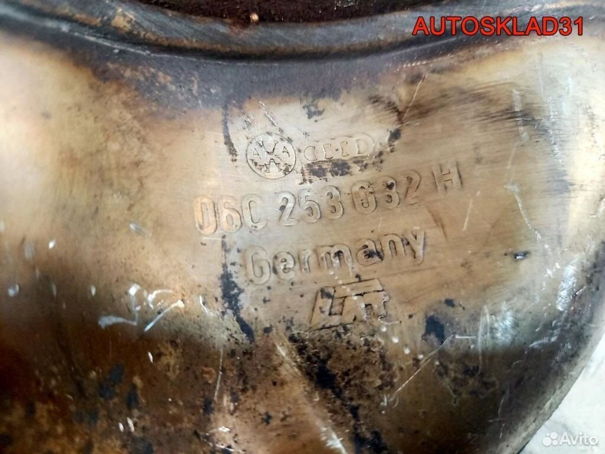 Коллектор выпускной правый Audi A6 C5 06C253032H, 500 рублей, Дубовое