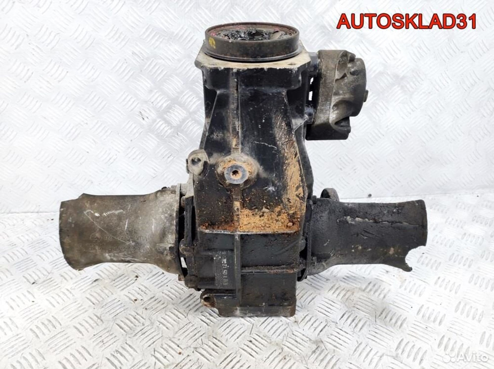 https://ycs.partsauto.market/partsauto-images/thmbs/edda01b21c13eaa6671738306aa09410/b60ddca0a0757b8772d4ffefe6e90593/16358400ee320593425286d409ffb245.jpg