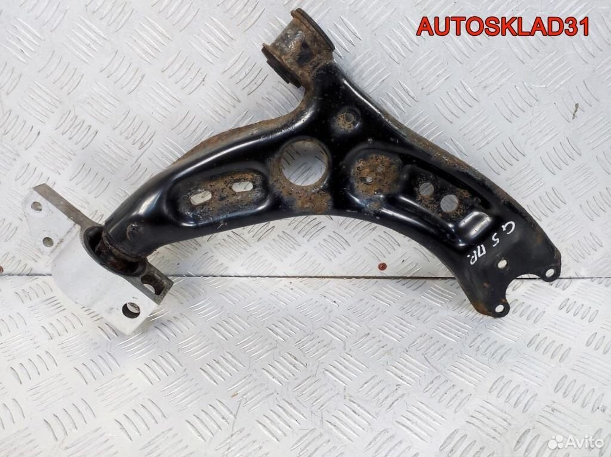 Рычаг передний правый VW Golf 5 1K0407152BC, 1700 рублей, Дубовое