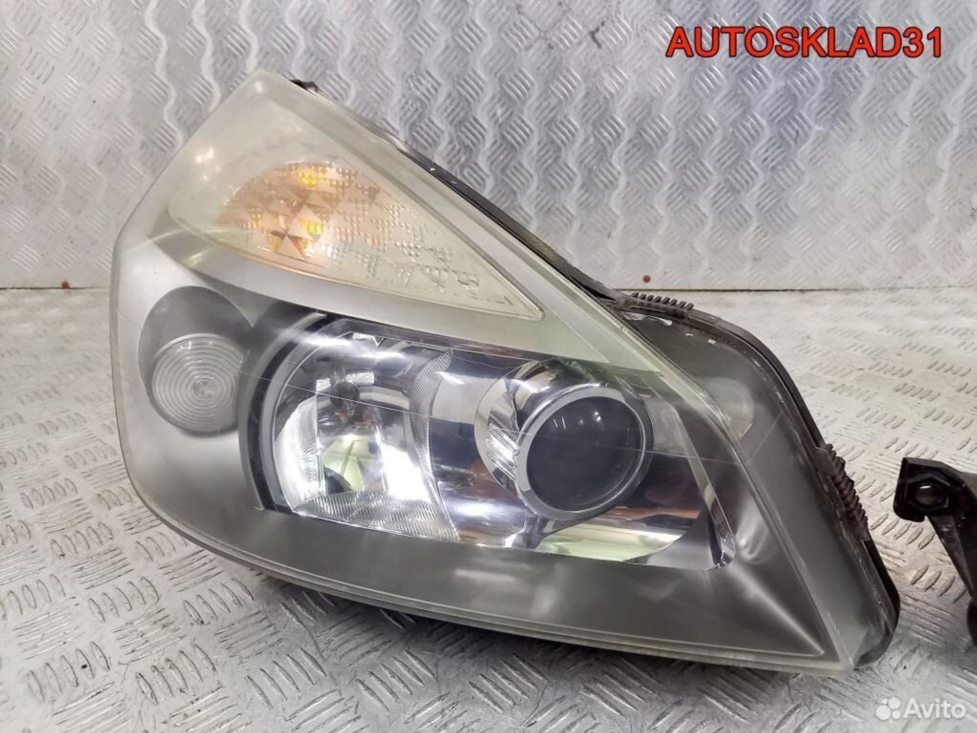 Фары комплект Ксенон Renault Espace 4 7701053975, 20300 рублей, Дубовое