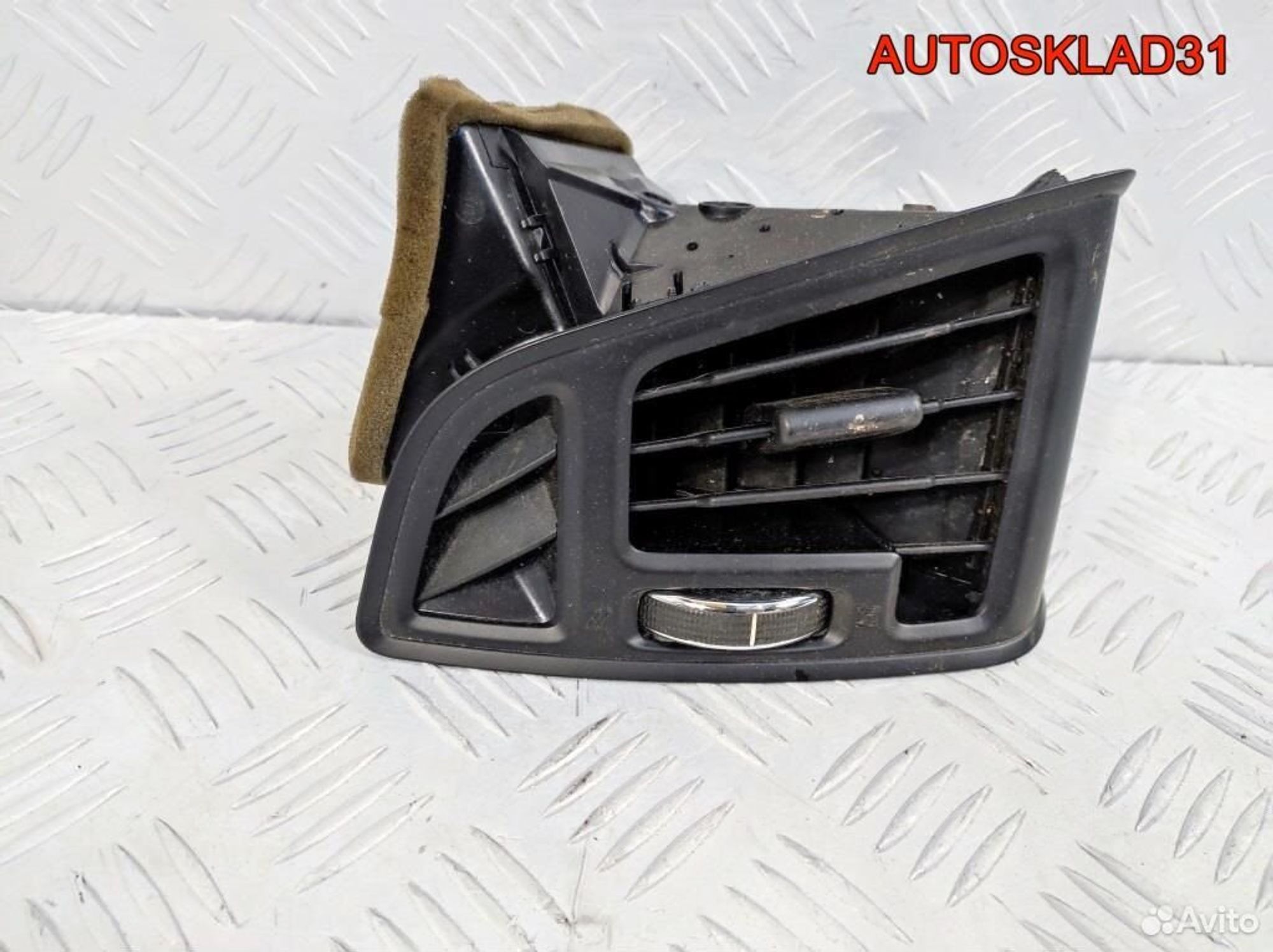 Дефлектор воздушный Ford C-MAX AM51R018B09BHW, 900 рублей, Дубовое