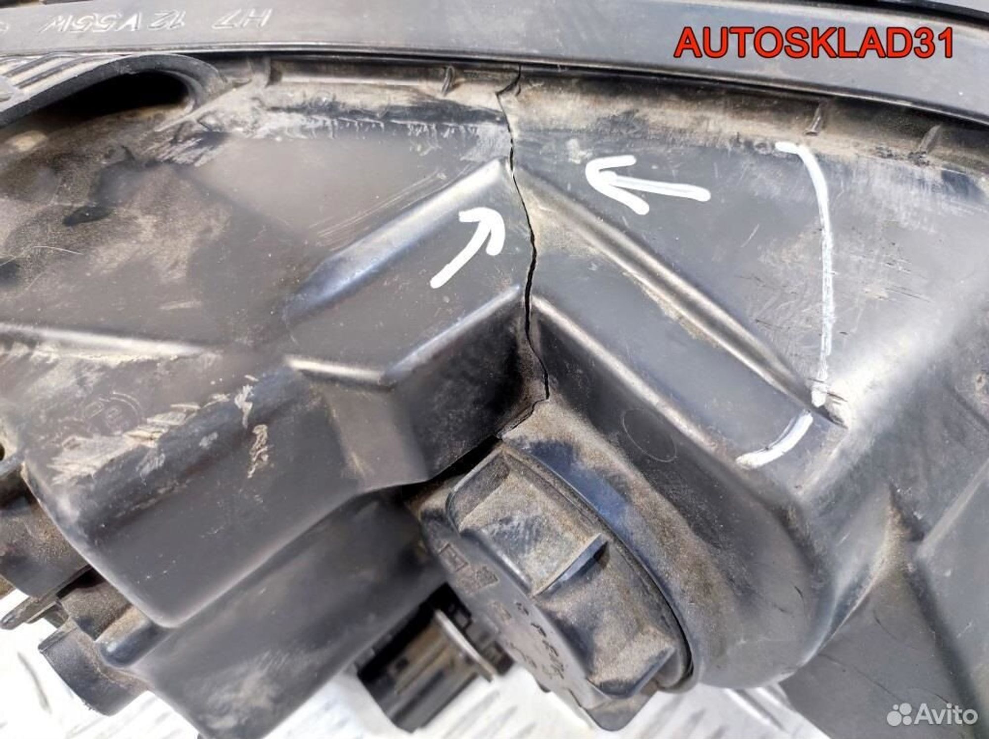 Фара левая Kia Sorento JC 921013E000 Дорест, 2100 рублей, Дубовое